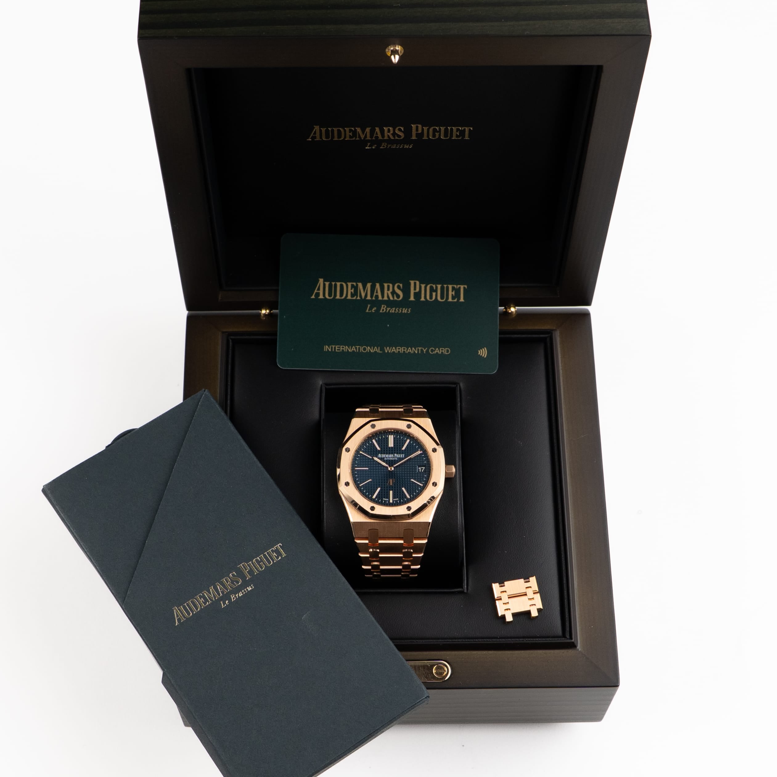 Audemars Piguet Royal Oak 15202OR.OO.1240OR.01 'Jumbo' Extra-Thin Rose Gold Blue Dial (2019)