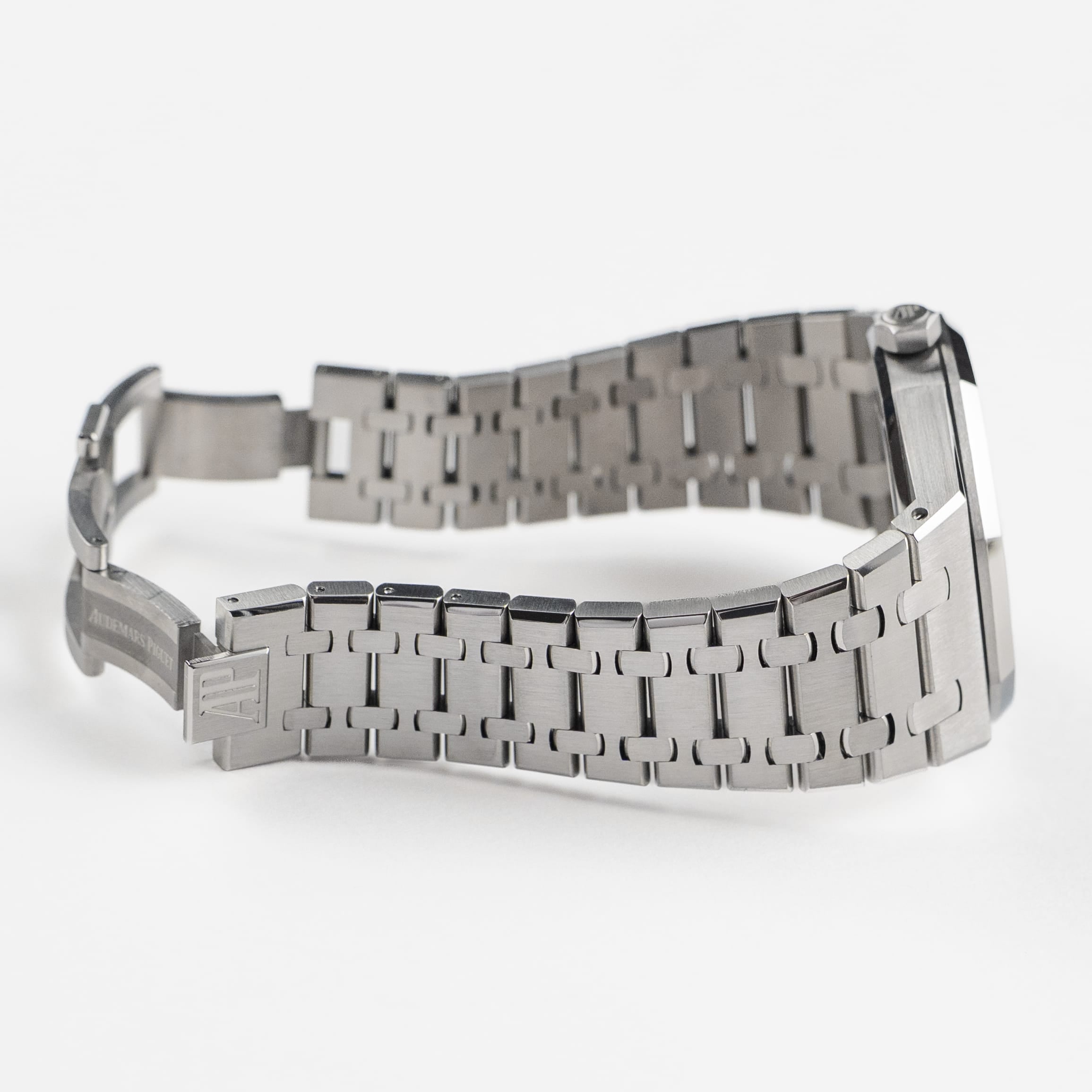 Audemars Piguet Royal Oak 15407ST.OO.1220ST.01 Double Balance Wheel Stainless Steel Openworked Dial