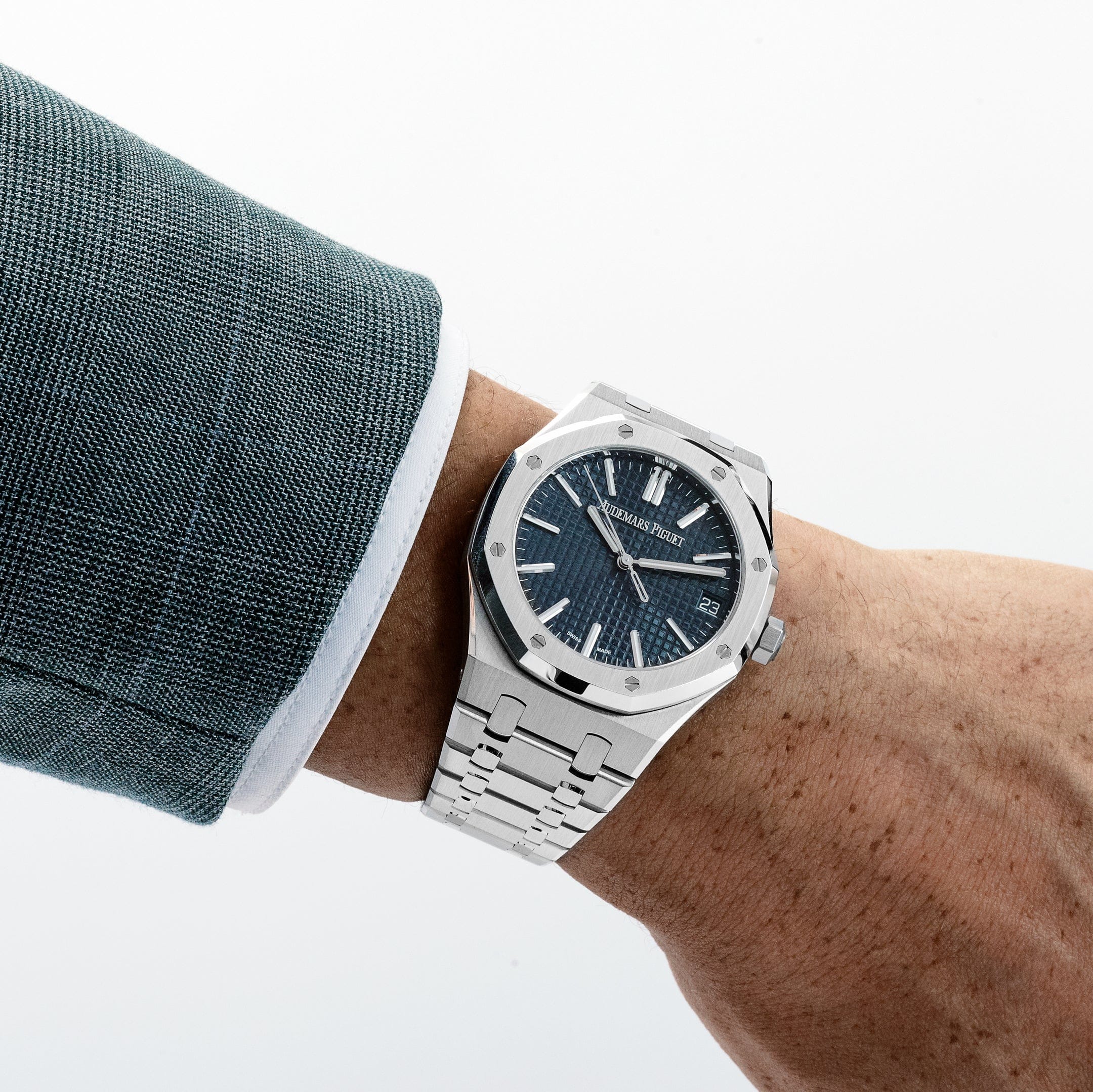 Audemars Piguet Royal Oak 15510ST.OO.1320ST.06 Stainless Steel Blue Dial (2023)