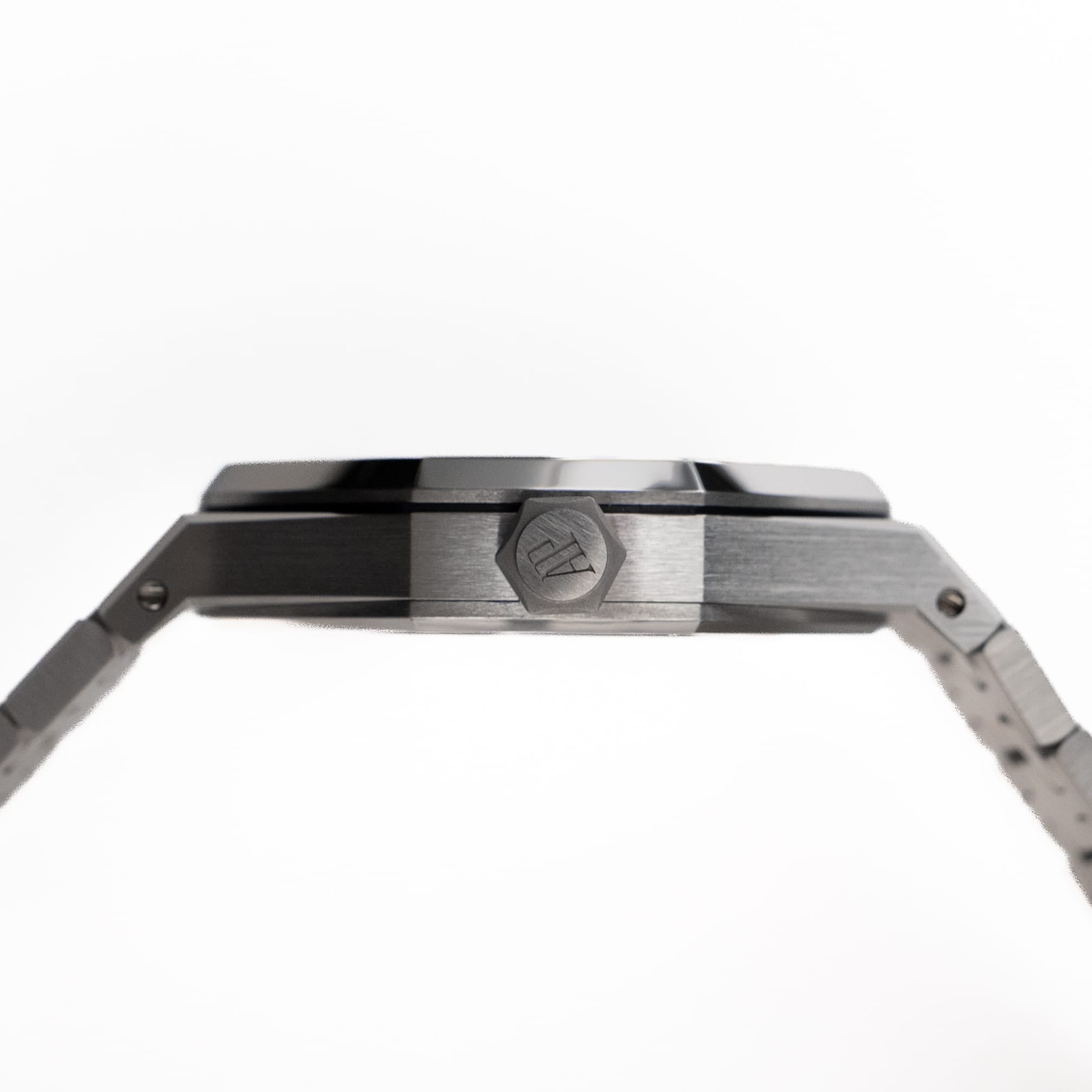 Audemars Piguet Royal Oak 15550ST.OO.1356ST.08 Stainless Steel Blue Dial (2025)