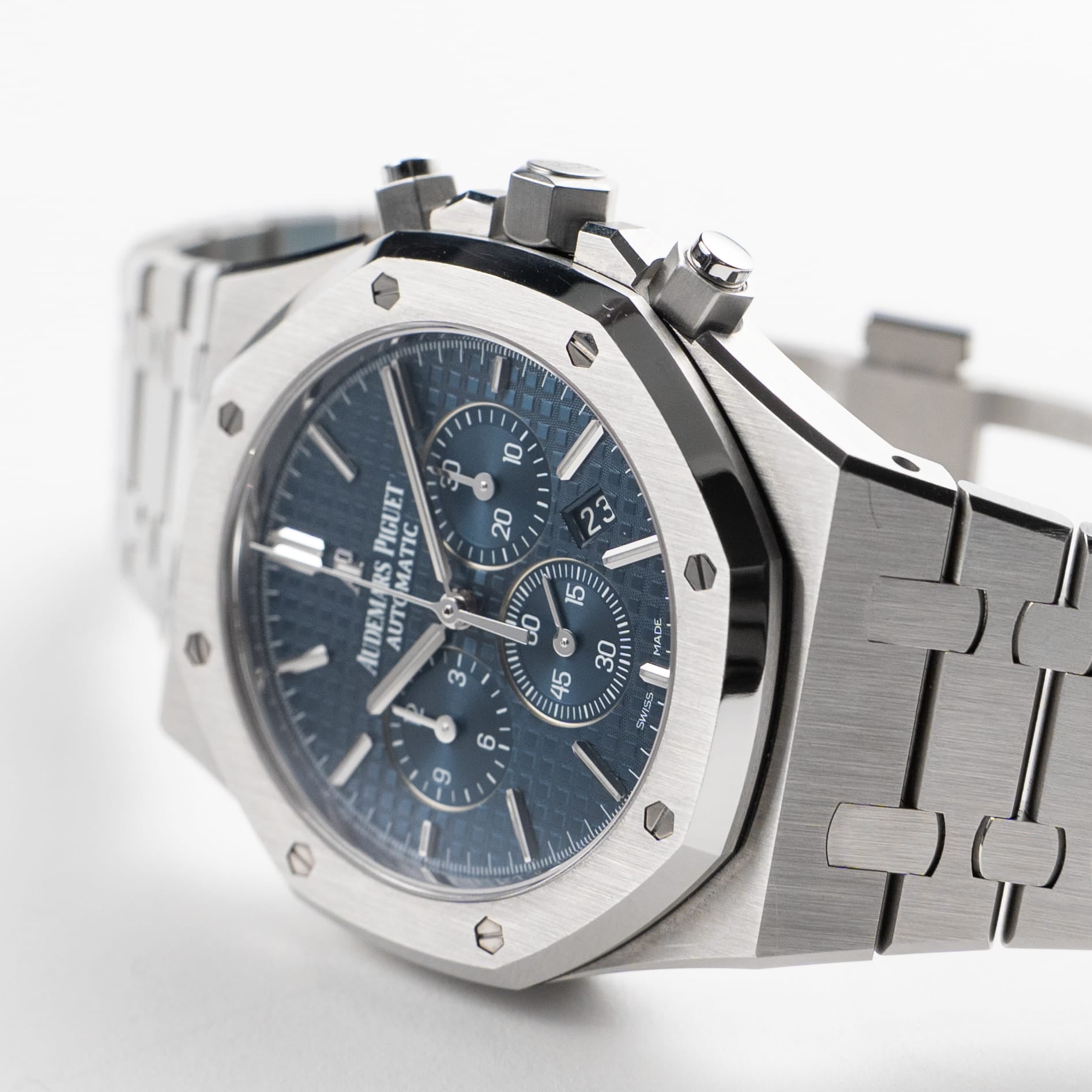 Audemars Piguet Royal Oak 26320ST.OO.1220ST.03 Chronograph Stainless Steel Blue Dial (2016)