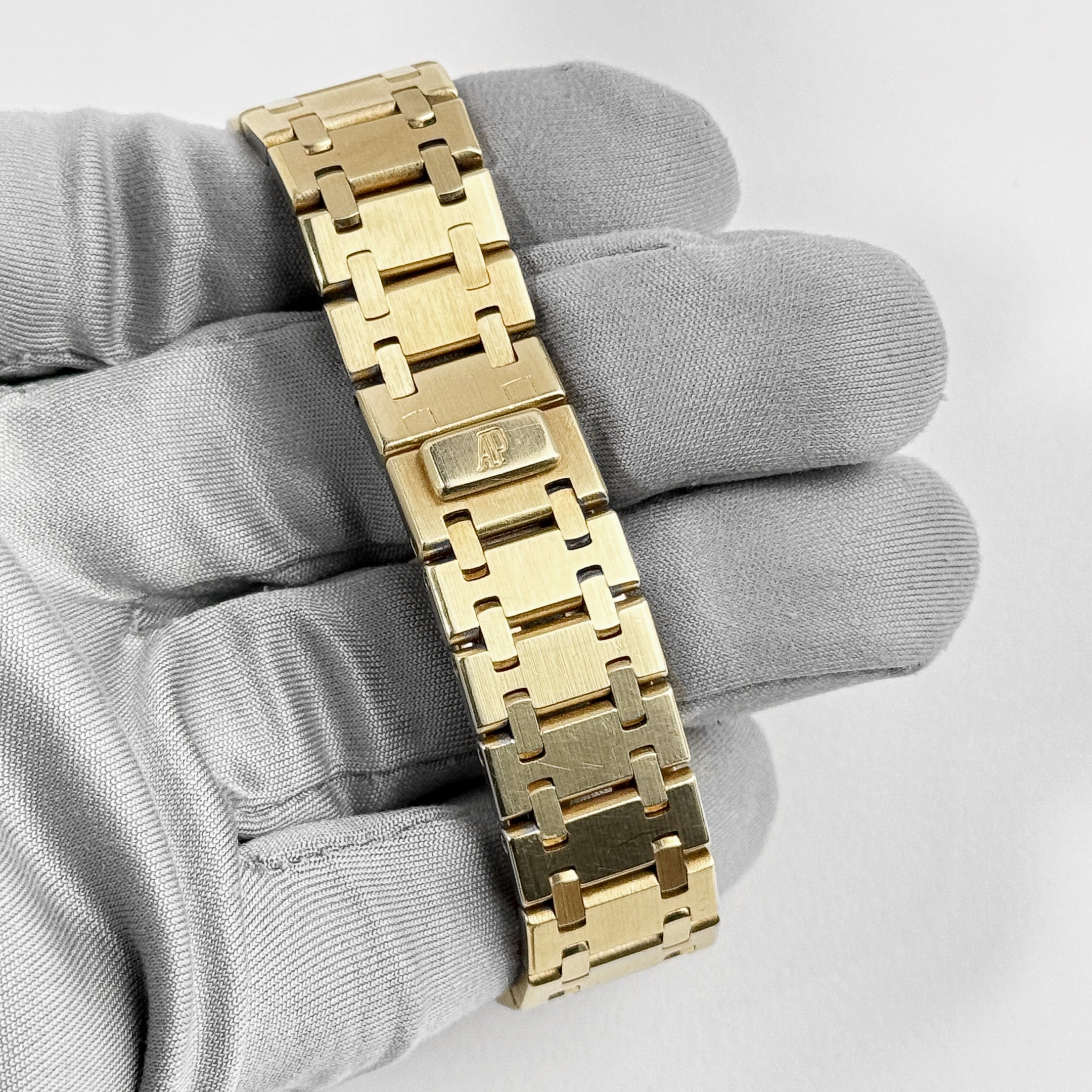 Audemars Piguet Royal Oak 56303BA Yellow Gold Champagne Diamond Dial