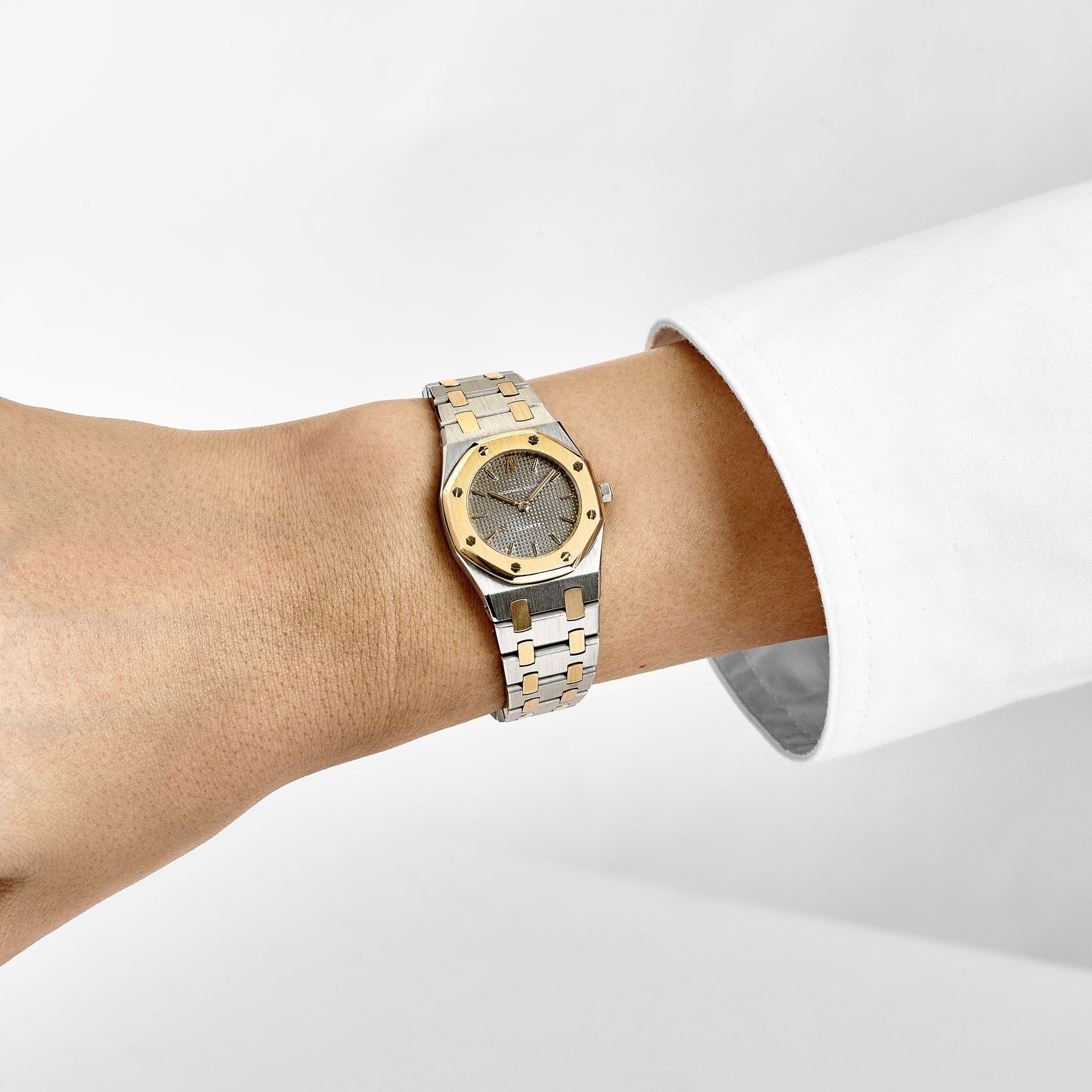 Audemars Piguet Royal Oak 6007SA 'Ladies' Stainless Steel Yellow Gold Grey Dial