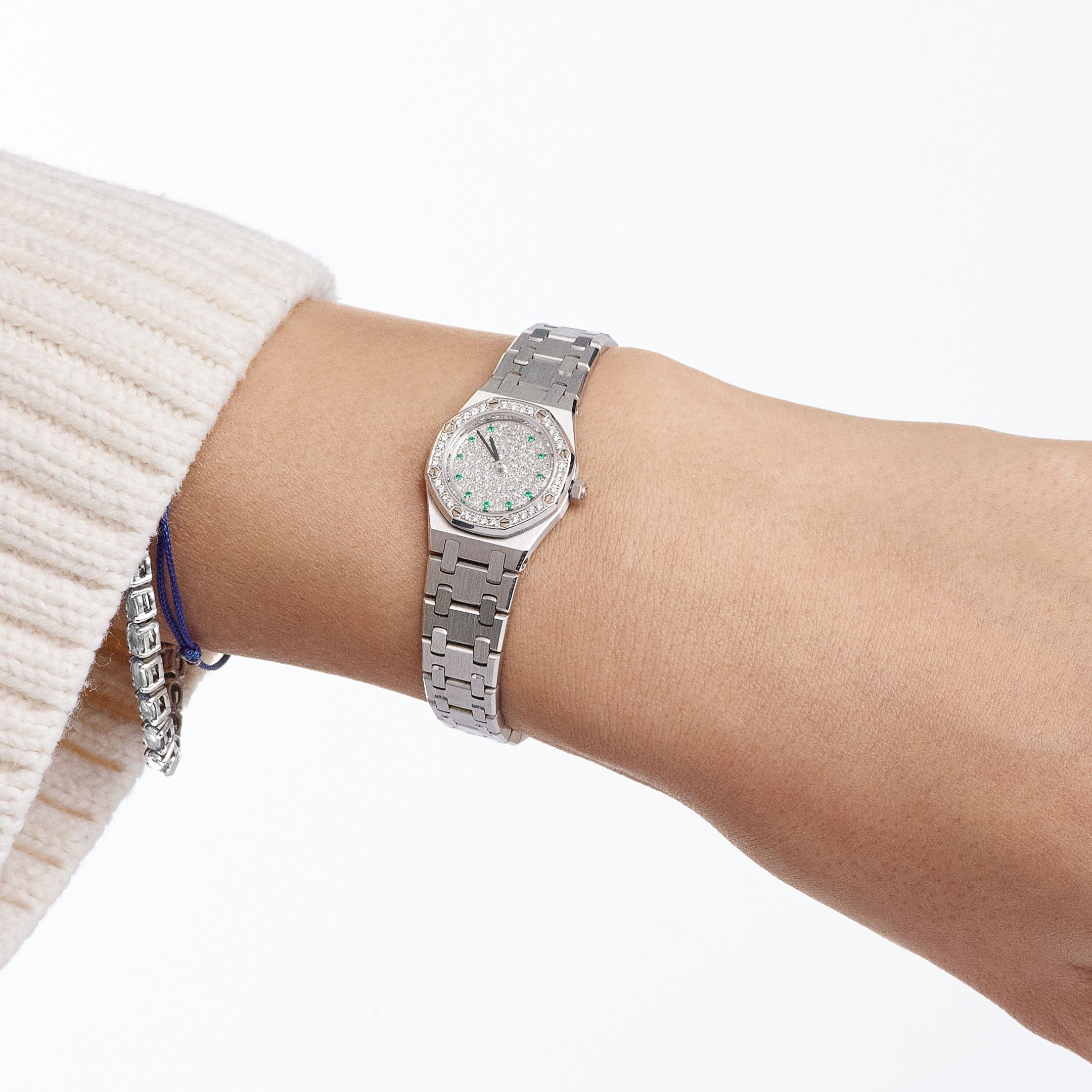 Audemars Piguet Royal Oak 67076BC.Z.1100BC.01 'Ladies' White Gold Diamond Emerald Dial Diamond Bezel Quartz