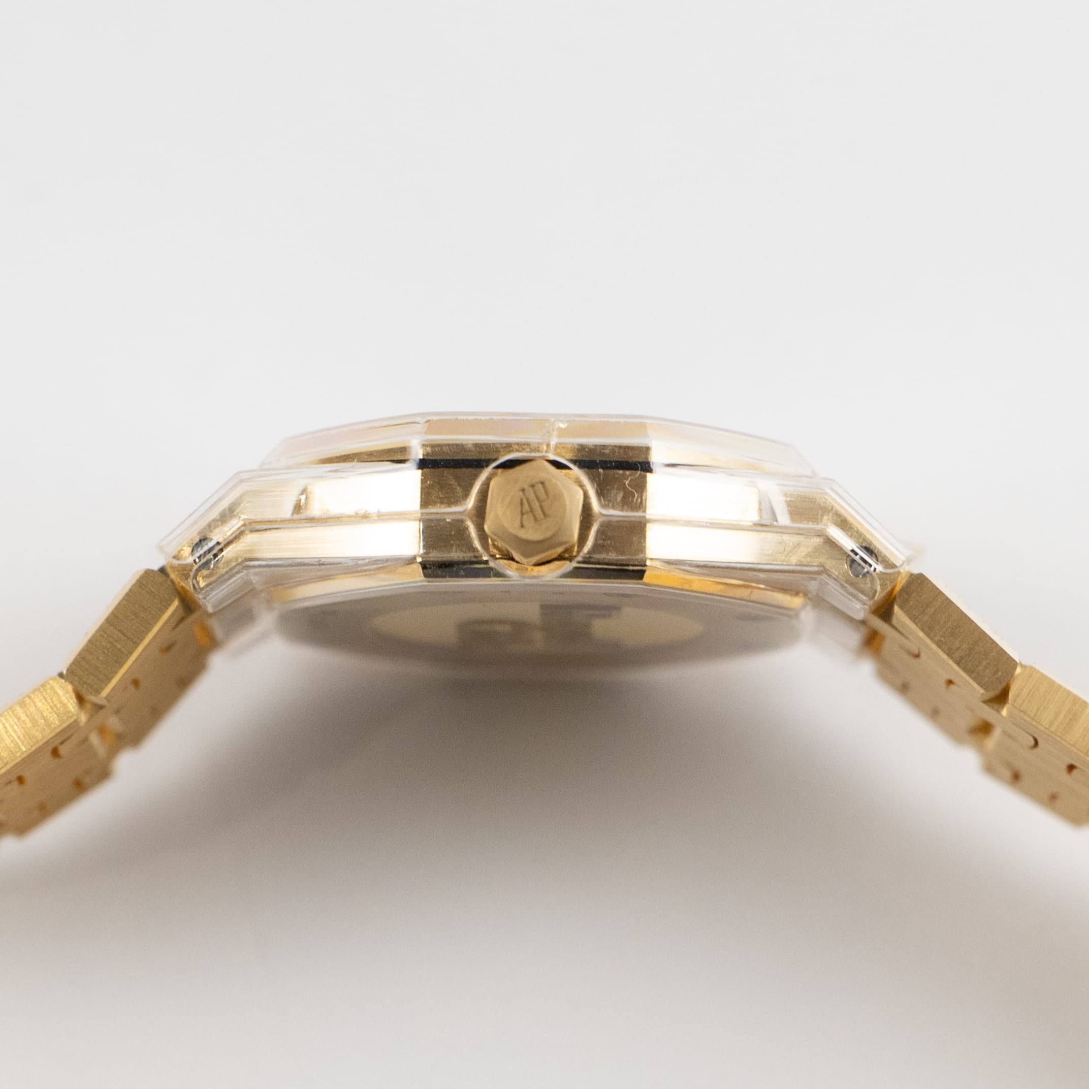 Audemars Piguet Royal Oak 67630BA.GG.1312BA.01 'Mini' Frosted Yellow Gold Quartz (2026)