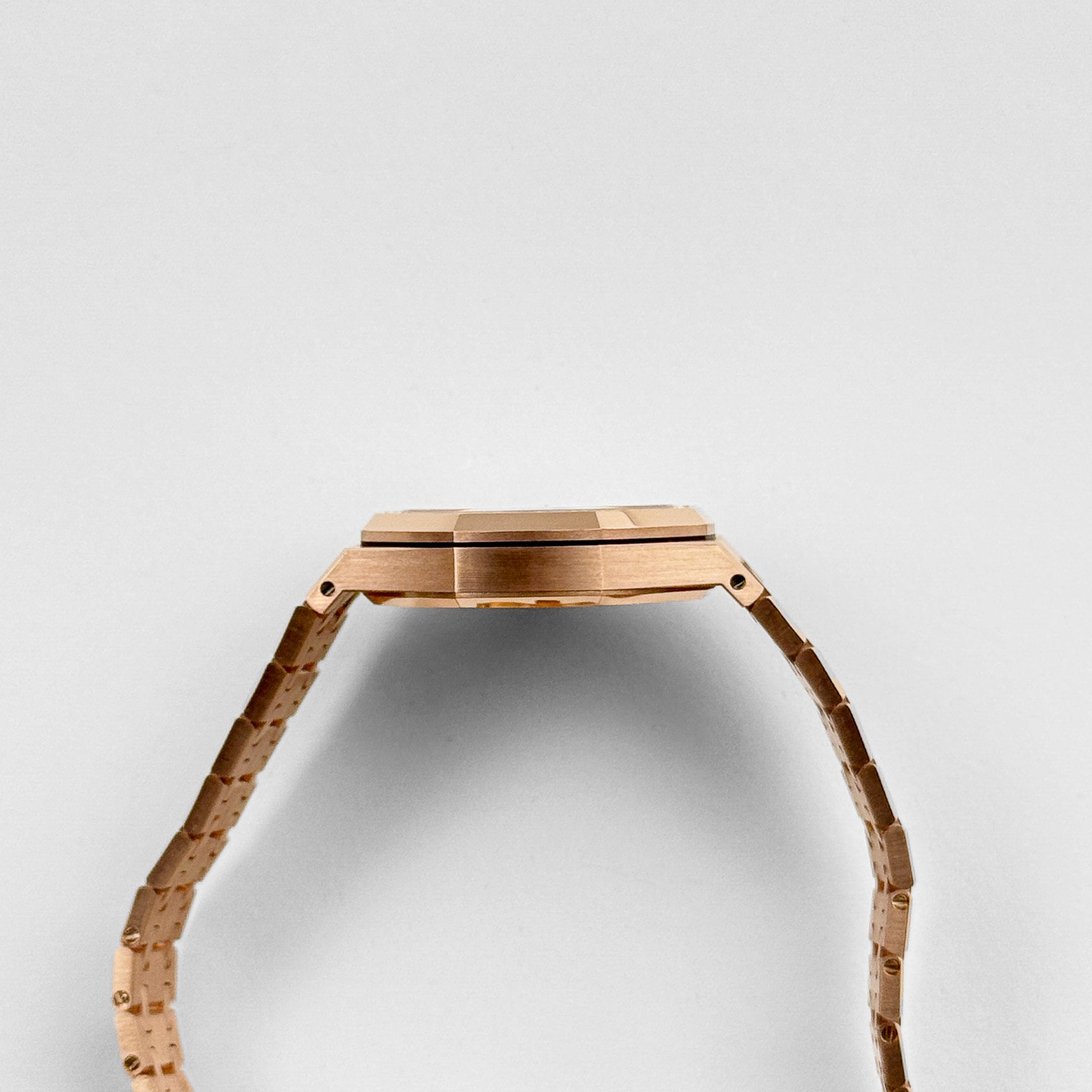 Audemars Piguet Royal Oak 77351OR.ZZ.1261OR.01 'Ladies' Rose Gold White Dial Diamond Bezel (2021)