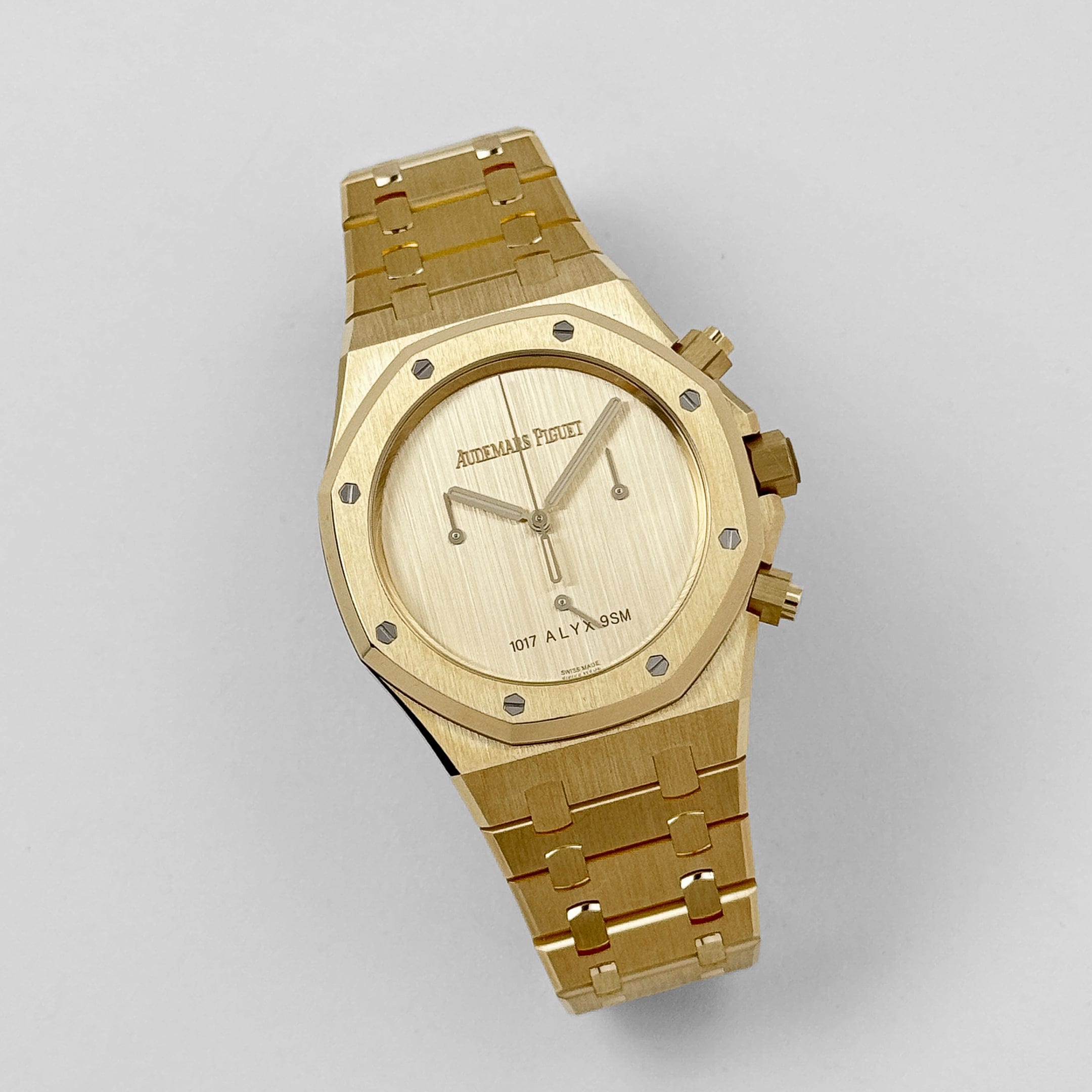 Audemars Piguet Royal Oak Chronograph 26240BA.OO.1320BA.01 '1017 ALYX 9SM' Yellow Gold Limited Edition