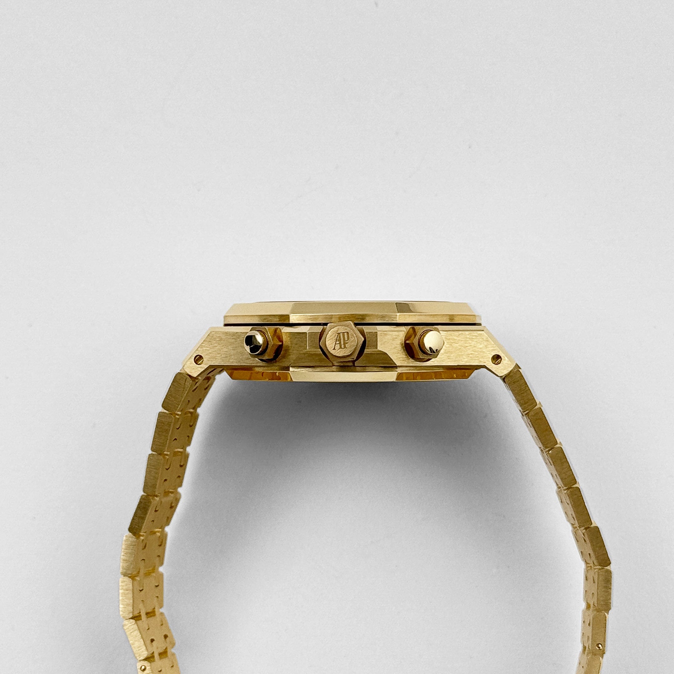 Audemars Piguet Royal Oak Chronograph 26240BA.OO.1320BA.01 '1017 ALYX 9SM' Yellow Gold Limited Edition