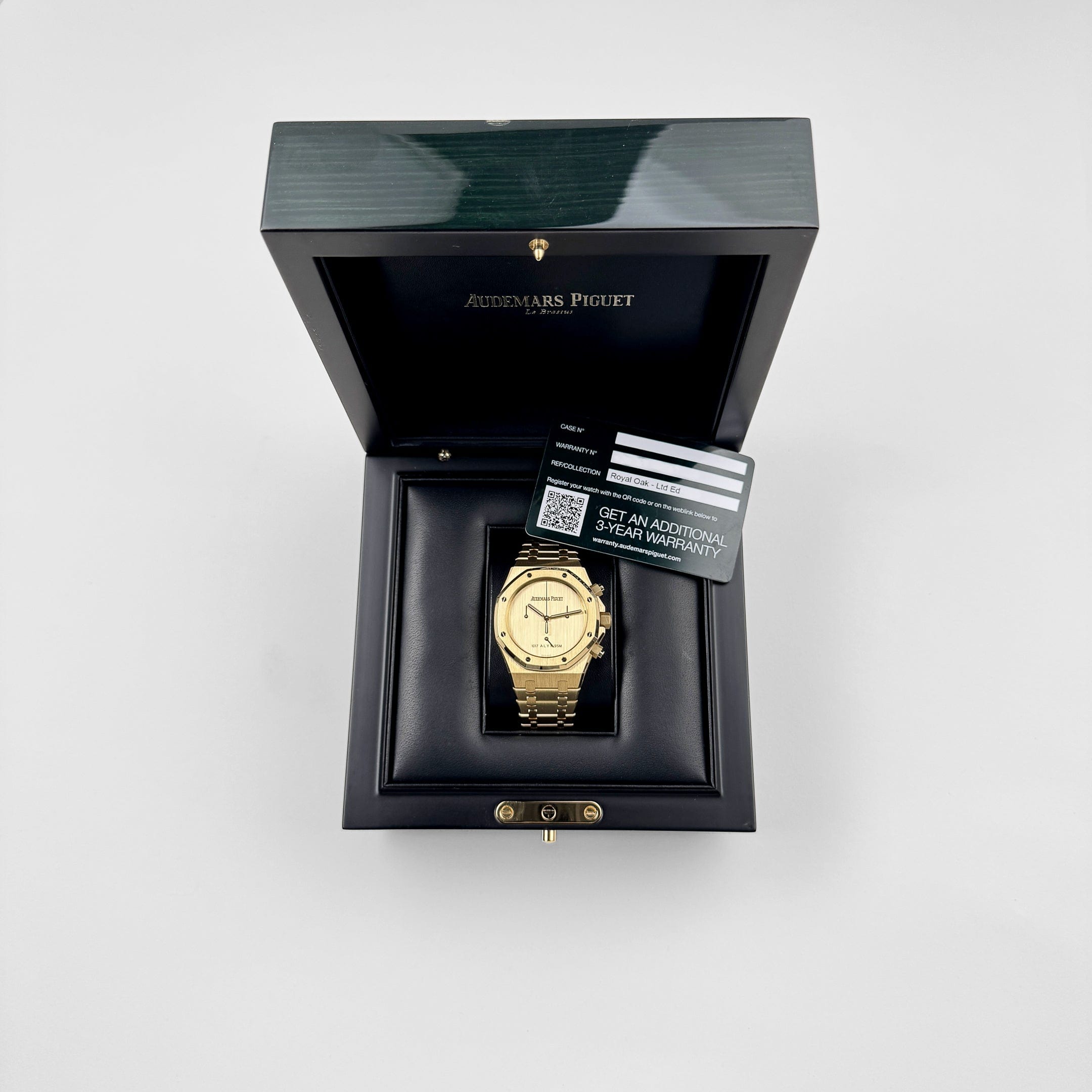 Audemars Piguet Royal Oak Chronograph 26240BA.OO.1320BA.01 '1017 ALYX 9SM' Yellow Gold Limited Edition