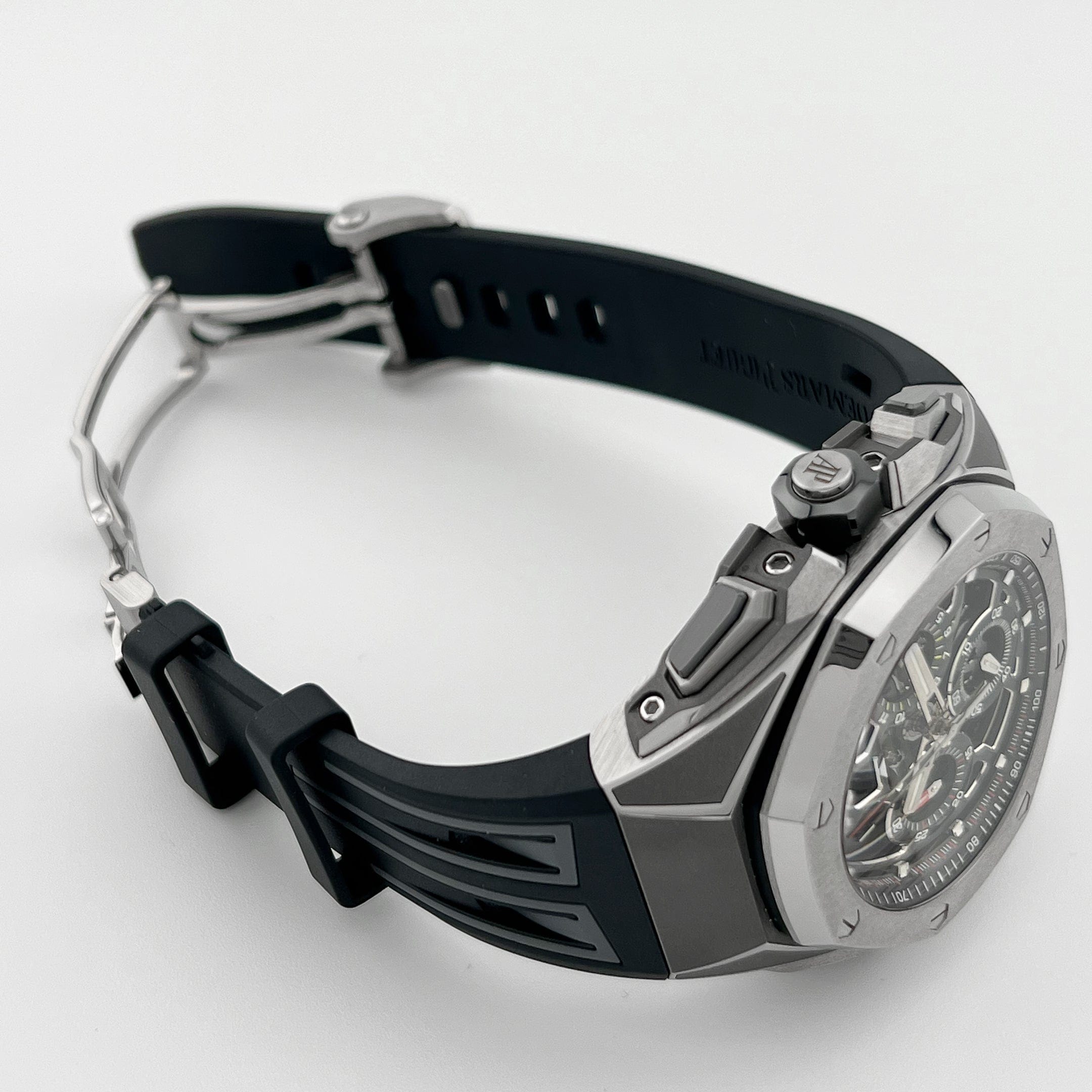 Audemars Piguet Royal Oak Concept 26650TI.OO.D013CA.01 Split Second Chronograph GMT Large Date Titanium