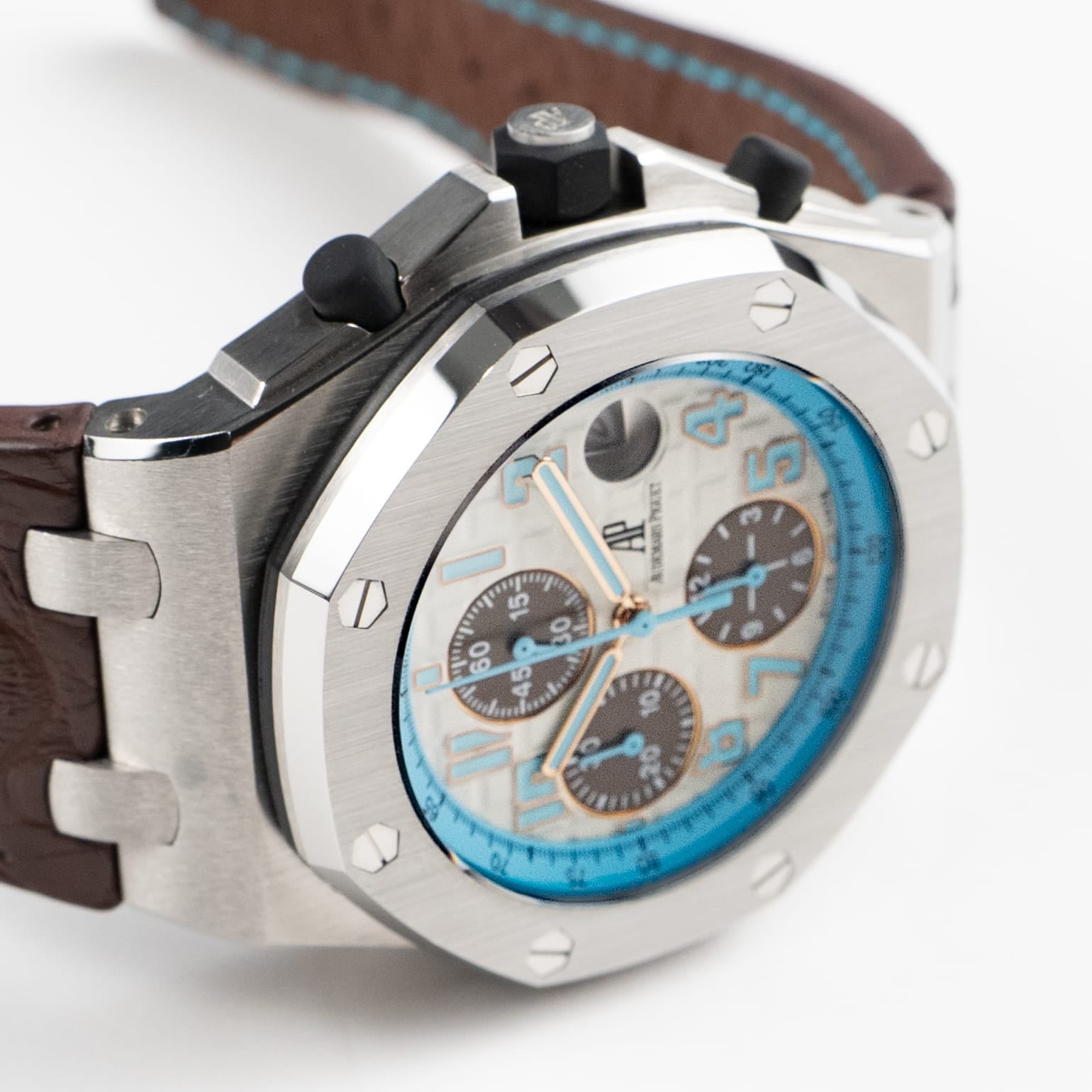 Audemars Piguet Royal Oak Offshore 26187ST.OO.D801CR.01 'Montauk Highway' Stainless Steel White Arabic Dial Limited Edition of 300 (2009)