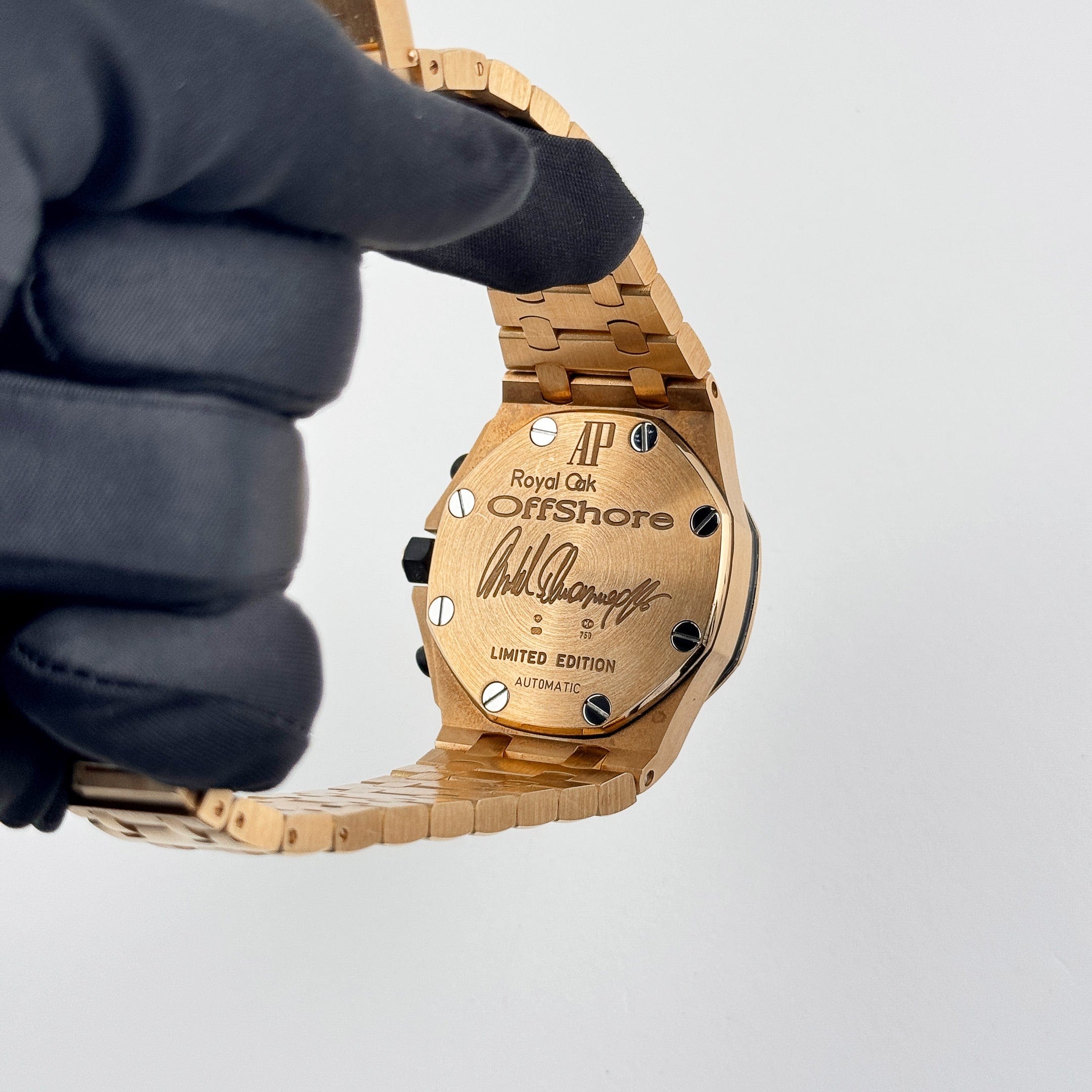 Audemars Piguet Royal Oak Offshore Chronograph 26007BA.OO.D088CR.01 ‘Arnold Schwarzenegger’ Yellow Gold Brown Dial Limited Edition of 400 (2004)