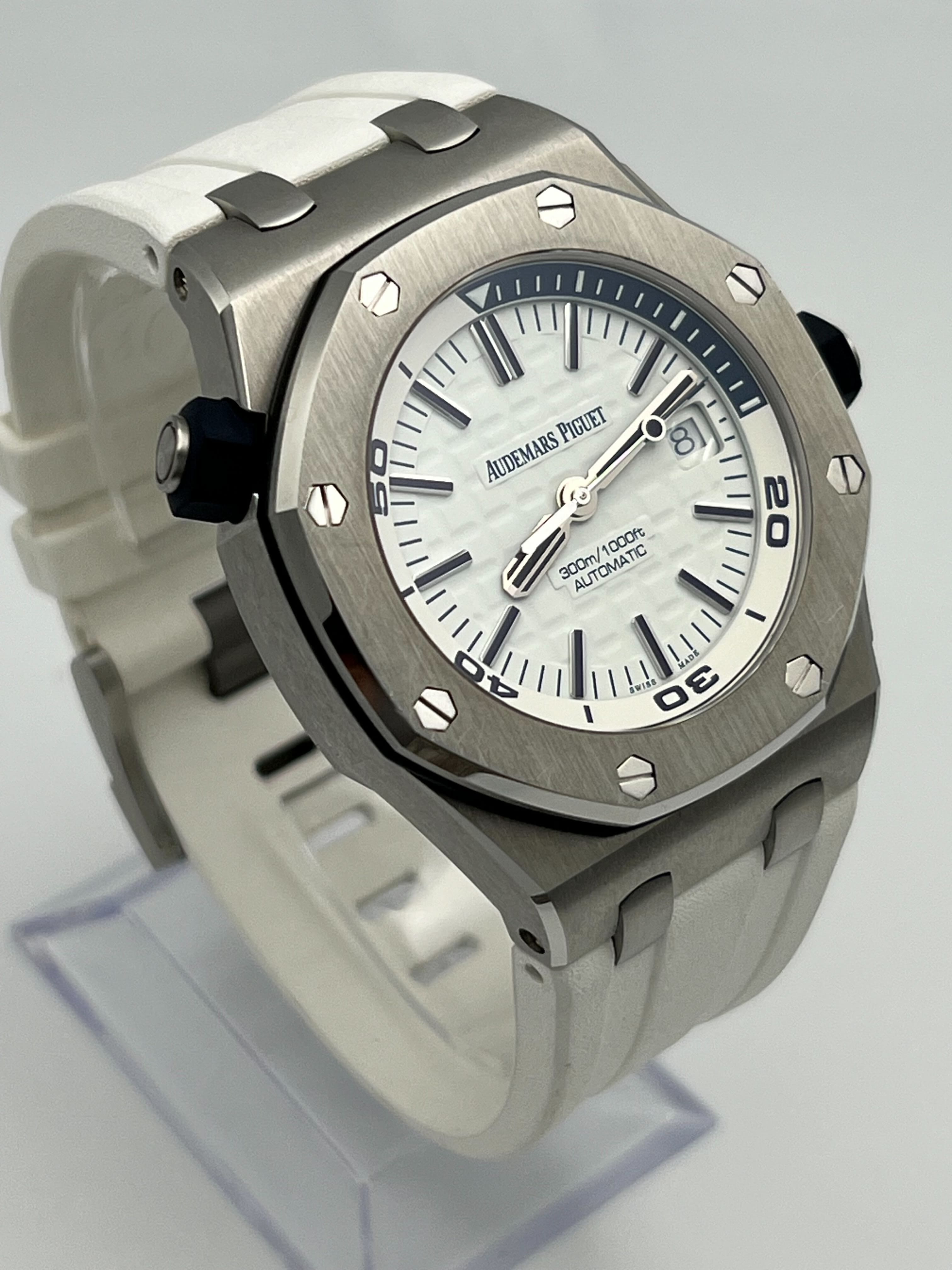 Audemars Piguet Royal Oak Offshore Diver Stainless Steel White Dial 15710ST.OO.A010CA.01