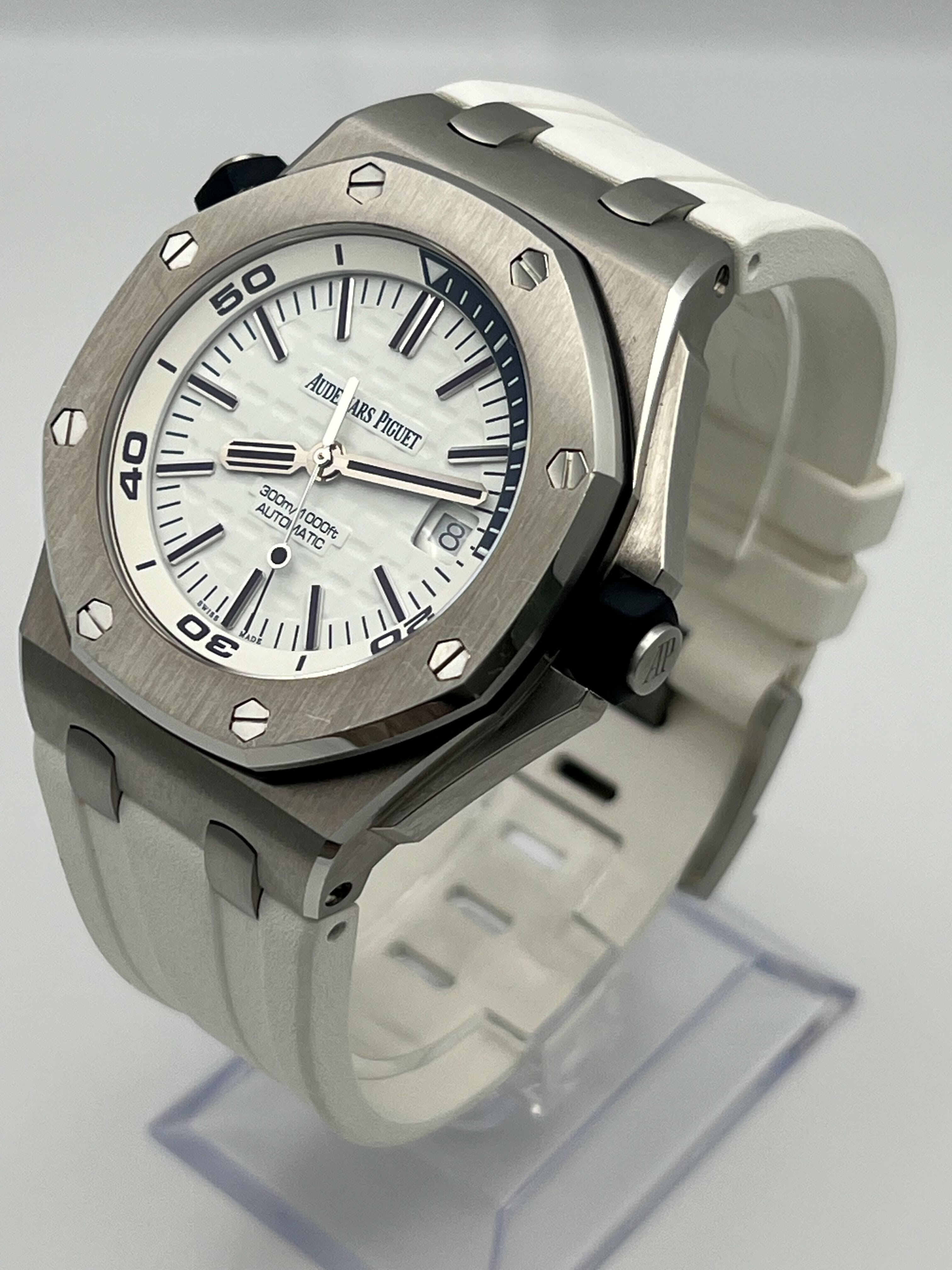 Audemars Piguet Royal Oak Offshore Diver Stainless Steel White Dial 15710ST.OO.A010CA.01