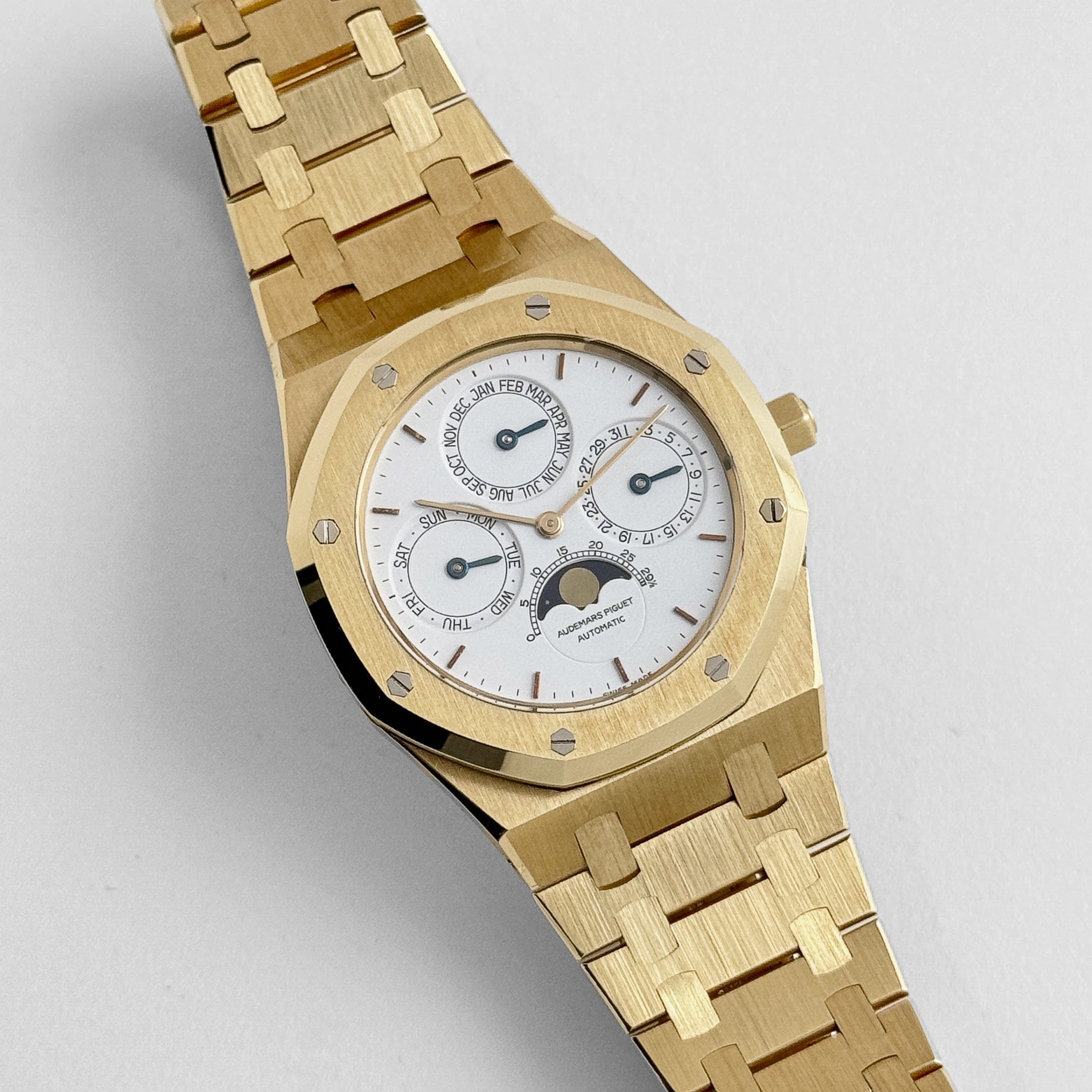 Audemars Piguet Royal Oak Perpetual Calendar 25654BA Yellow Gold White Dial (1989)