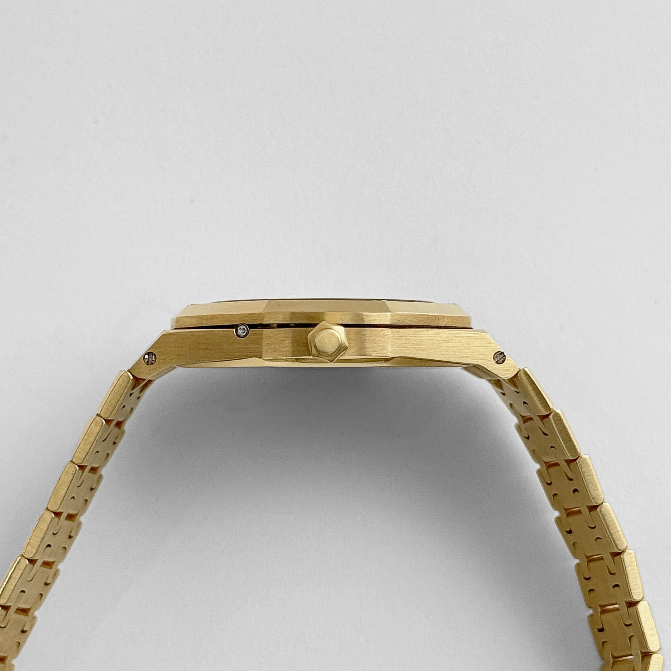 Audemars Piguet Royal Oak Perpetual Calendar 25654BA Yellow Gold White Dial (1989)