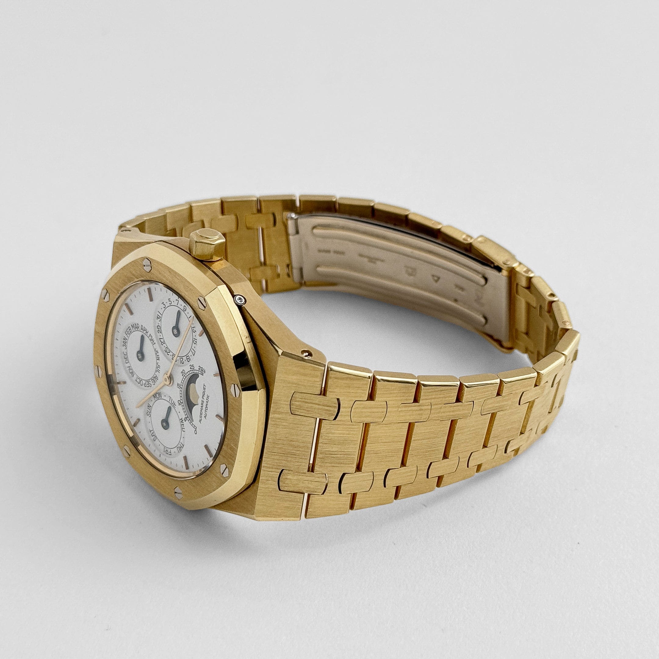 Audemars Piguet Royal Oak Perpetual Calendar 25654BA Yellow Gold White Dial (1989)