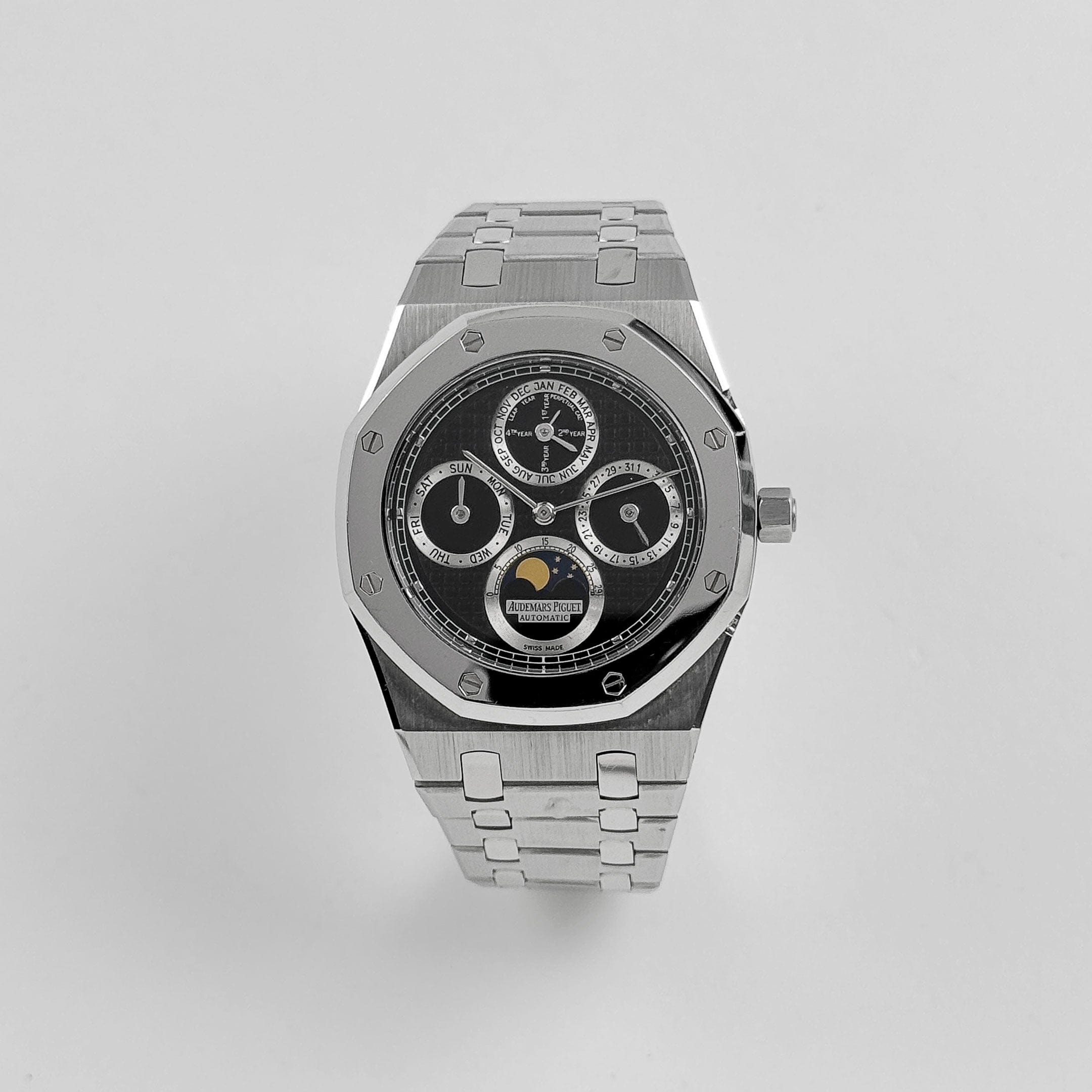 Audemars Piguet Royal Oak Perpetual Calendar 25820SP.O.0944SP.01 Stainless Steel Platinum Black Dial