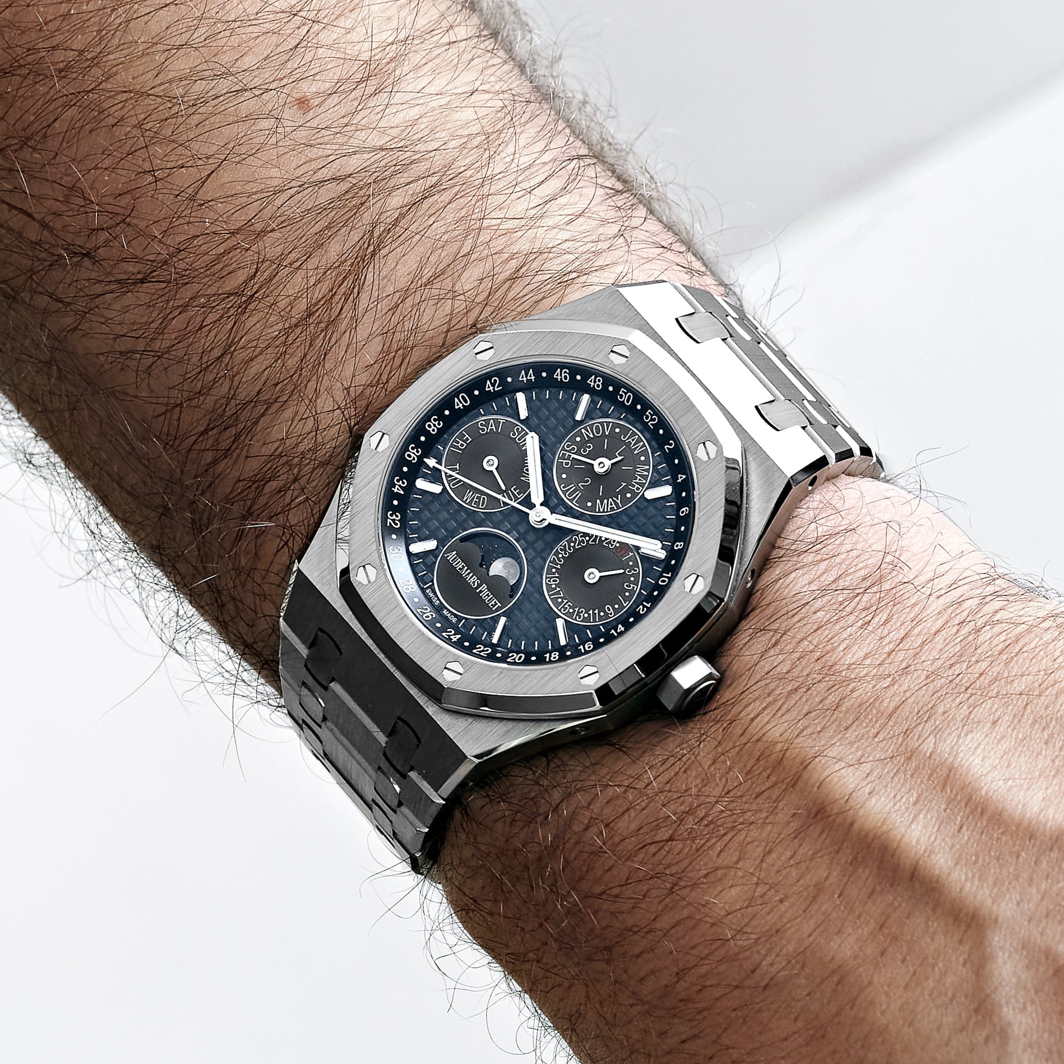 Audemars Piguet Royal Oak Perpetual Calendar 26574TI.OO.1220TI.01 Titanium Blue Dial (2021)