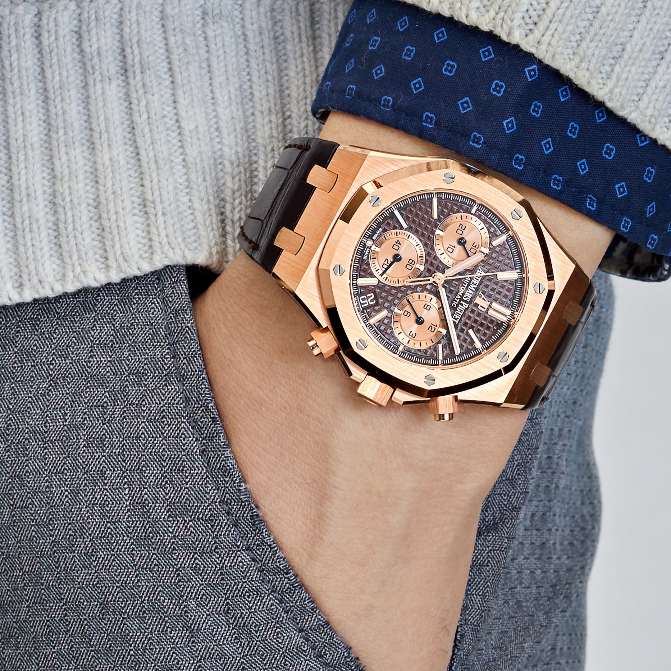 Luxury Watch Audemars Piguet Royal Oak Selfwinding Chronograph Rose Gold Brown Dial 26239OR.OO.D821CR.01 Wrist Aficionado
