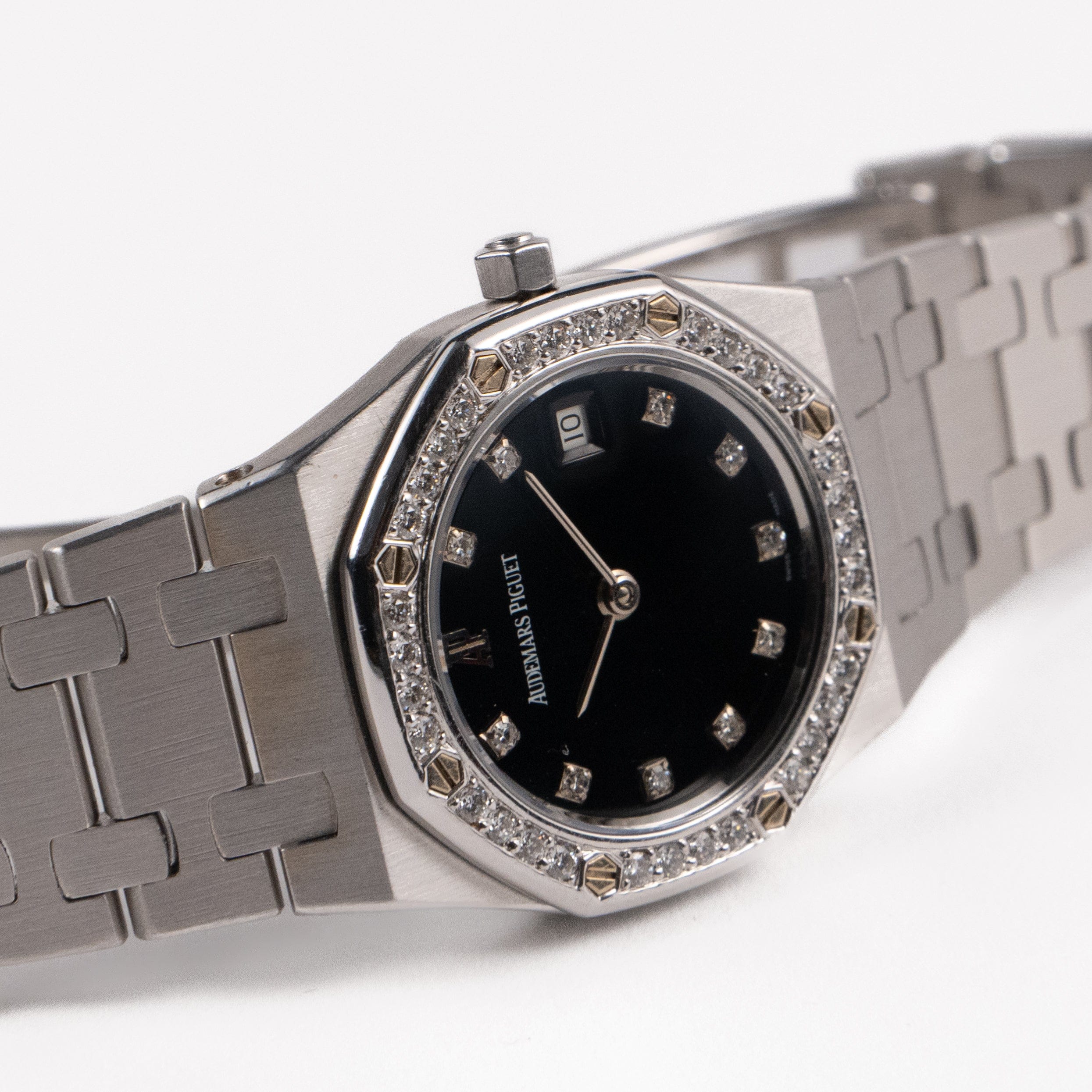 Audemars Piguet Royal Oak Vintage 'Ladies' White Gold Black Diamond Dial Diamond Bezel Quartz