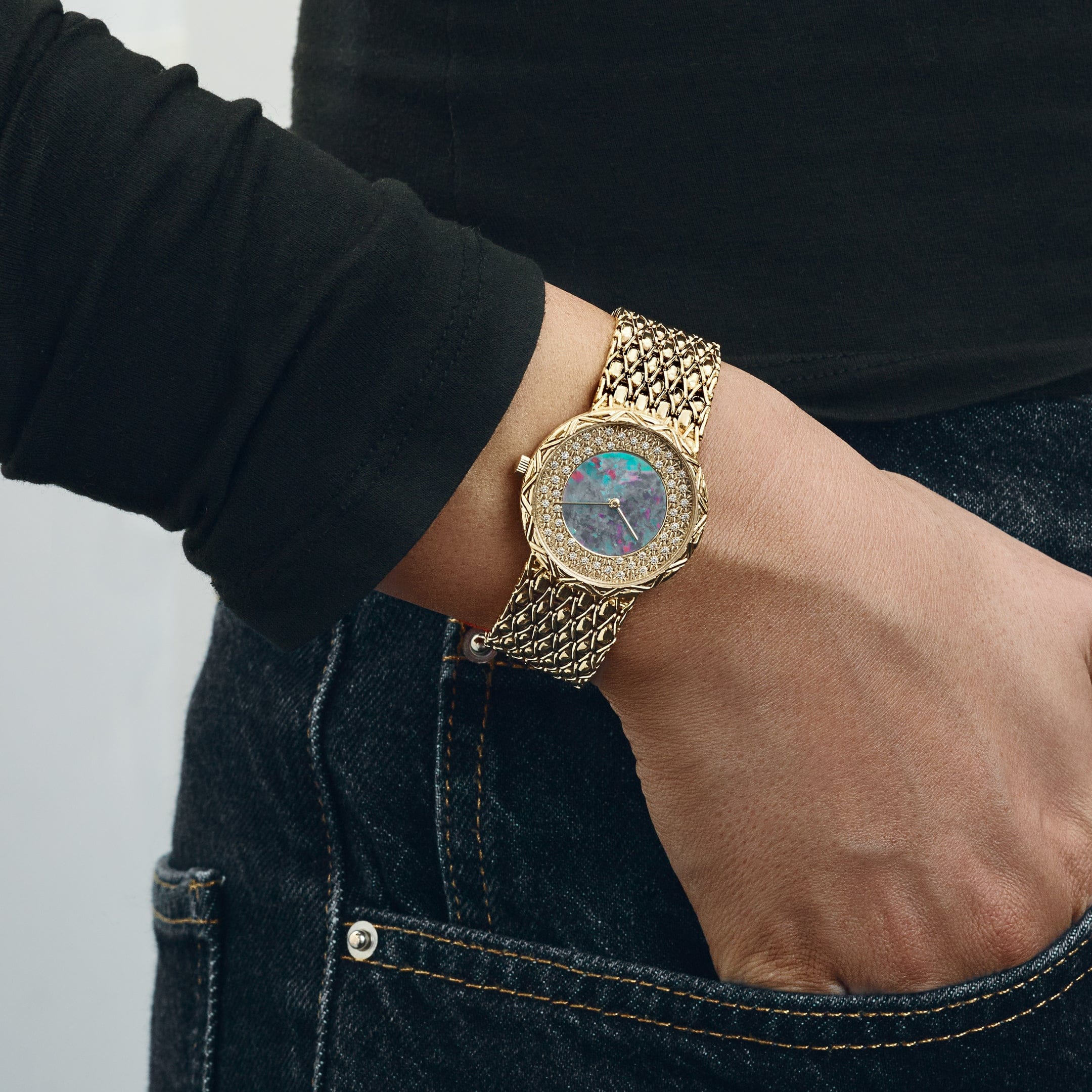 Audemars Piguet Vintage Cobra Yellow Gold Opal Diamond Dial Quartz