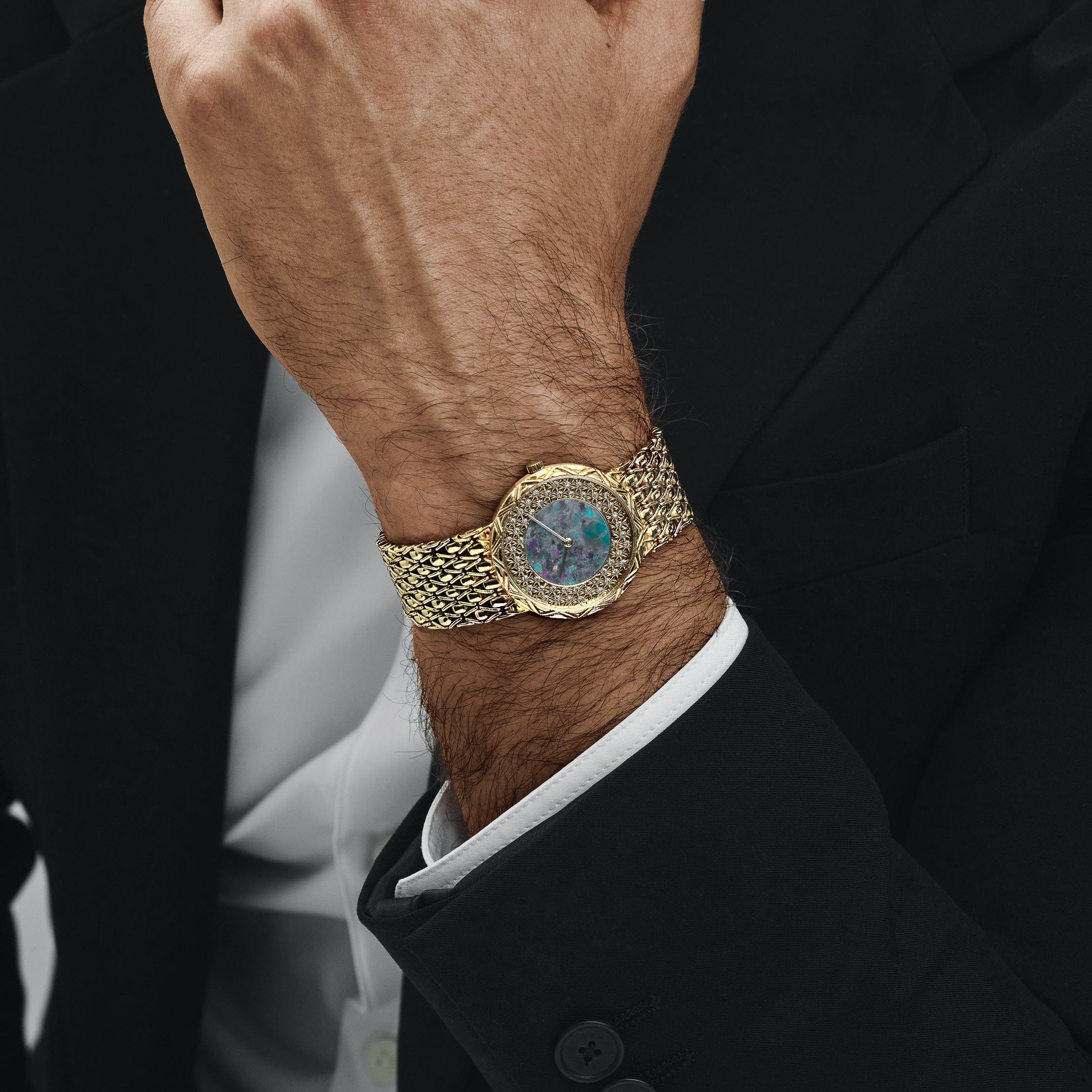Audemars Piguet Vintage Cobra Yellow Gold Opal Diamond Dial Quartz