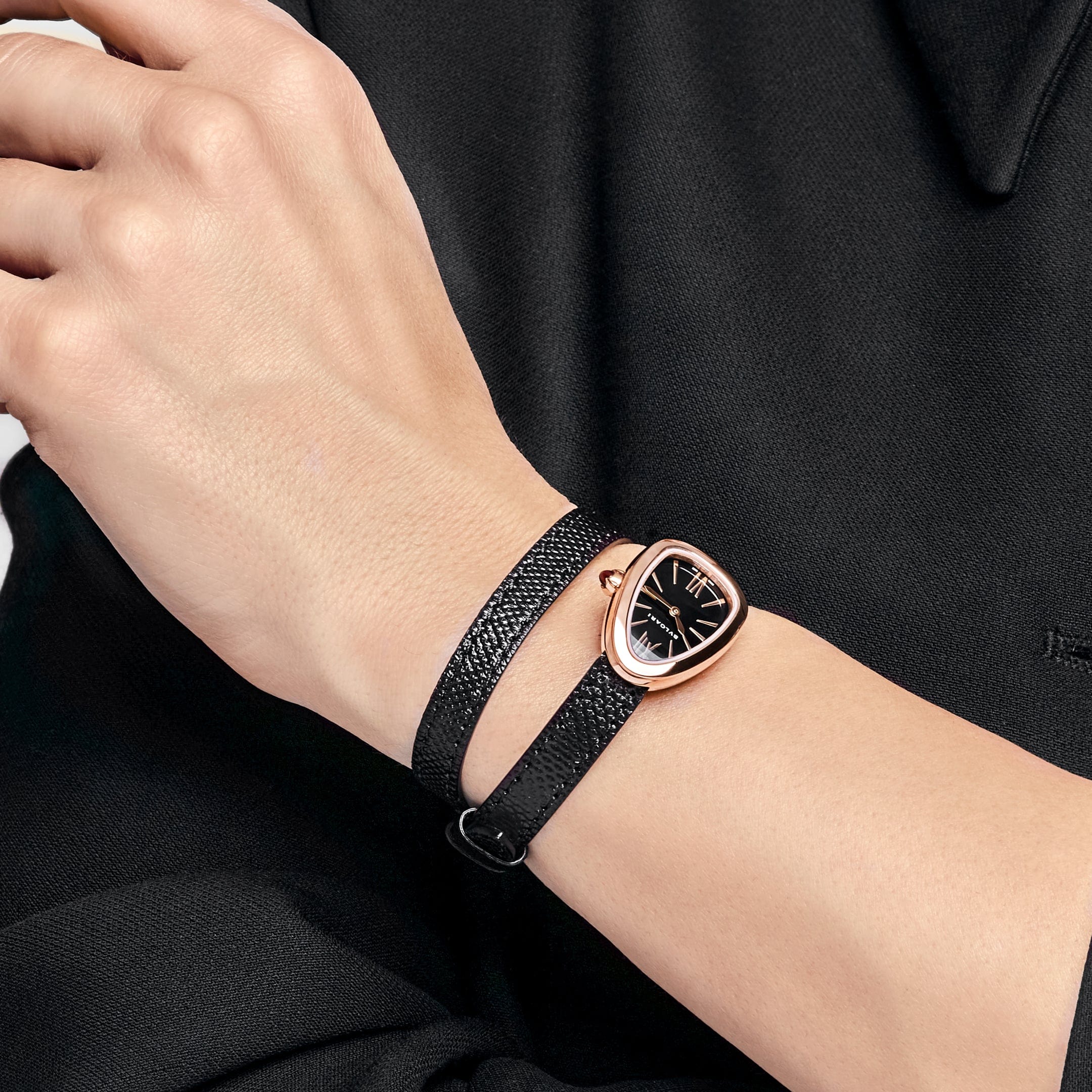 Bvlgari Serpenti 102728 Ladies Rose Gold Black Dial (2021)