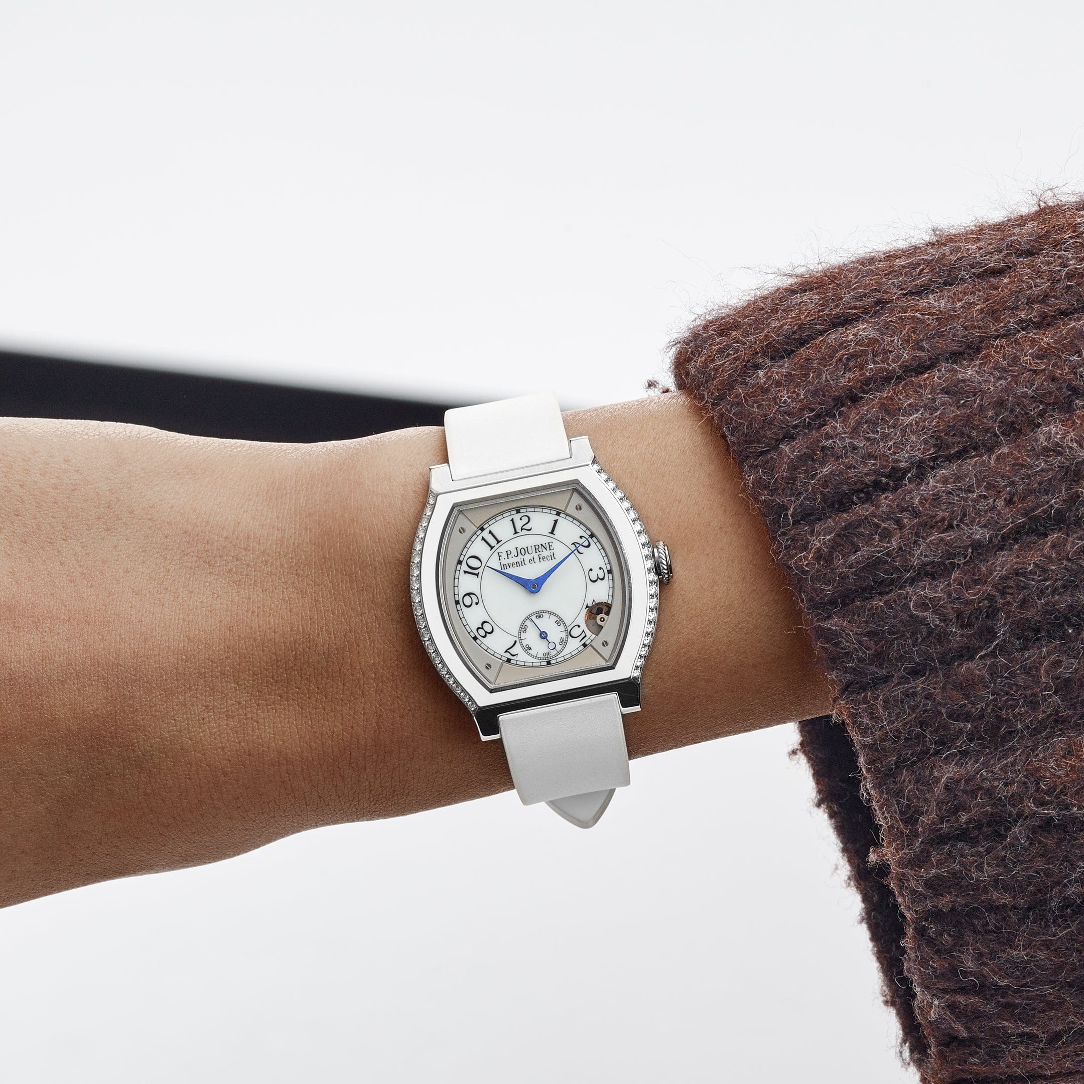 F.P.Journe Élégante 40 Ref. ELT Titanium Luminescent White Dial 2 Rows of Diamonds