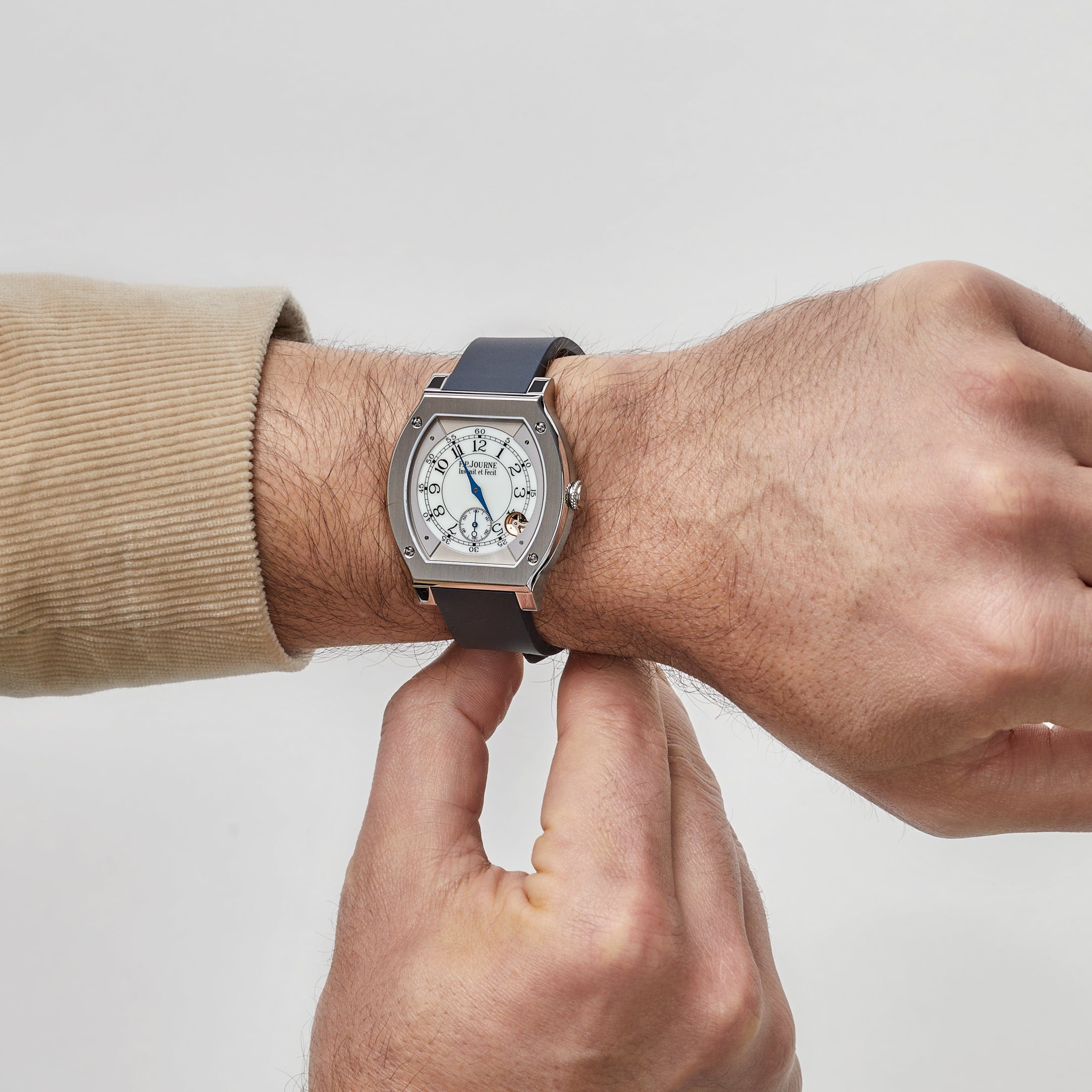 F.P.Journe Elegante 48mm Date Titanium Luminescent White Dial wrist aficionado