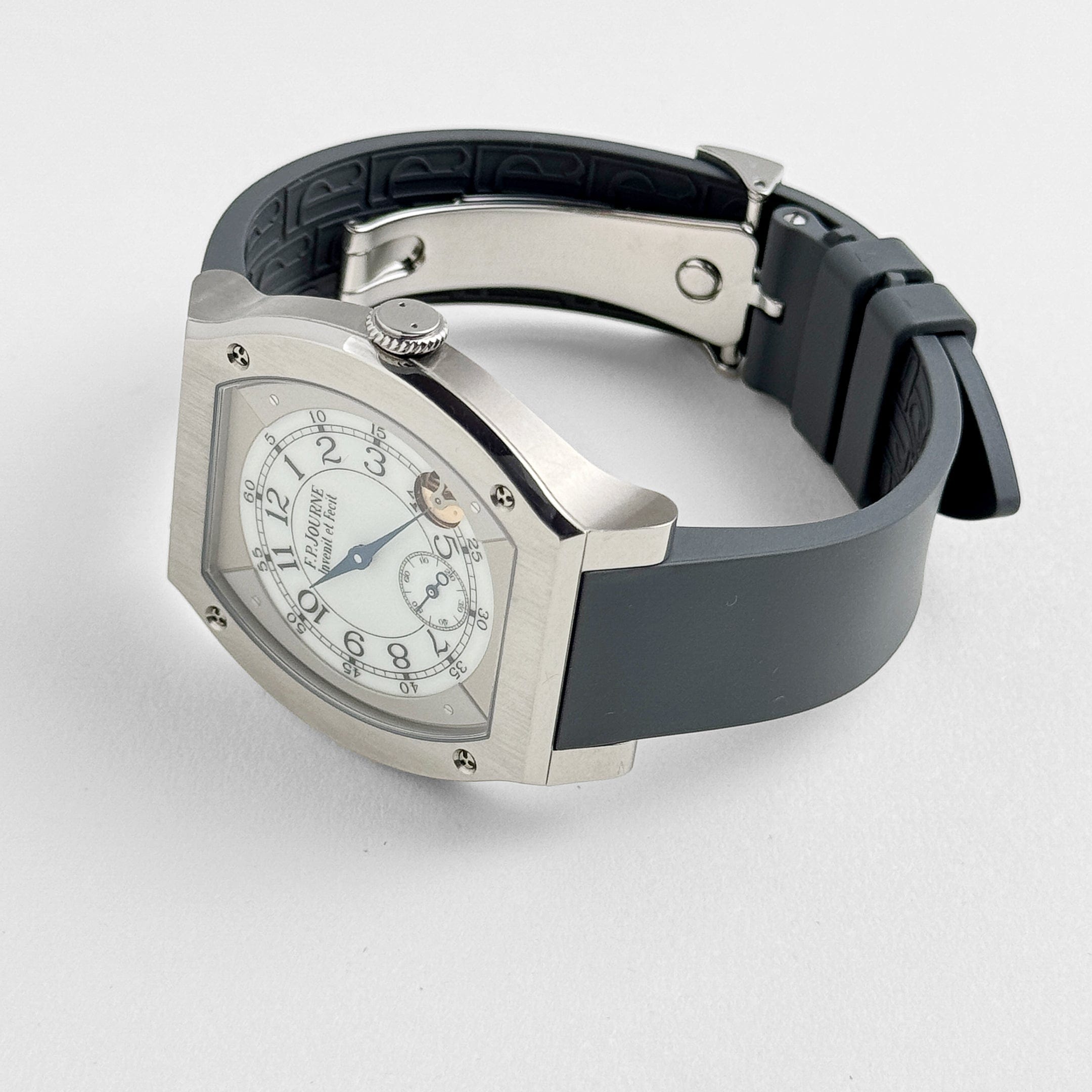 F.P. Journe Élégante 48 Ref. ELHT Titanium Luminescent White Dial (2024)