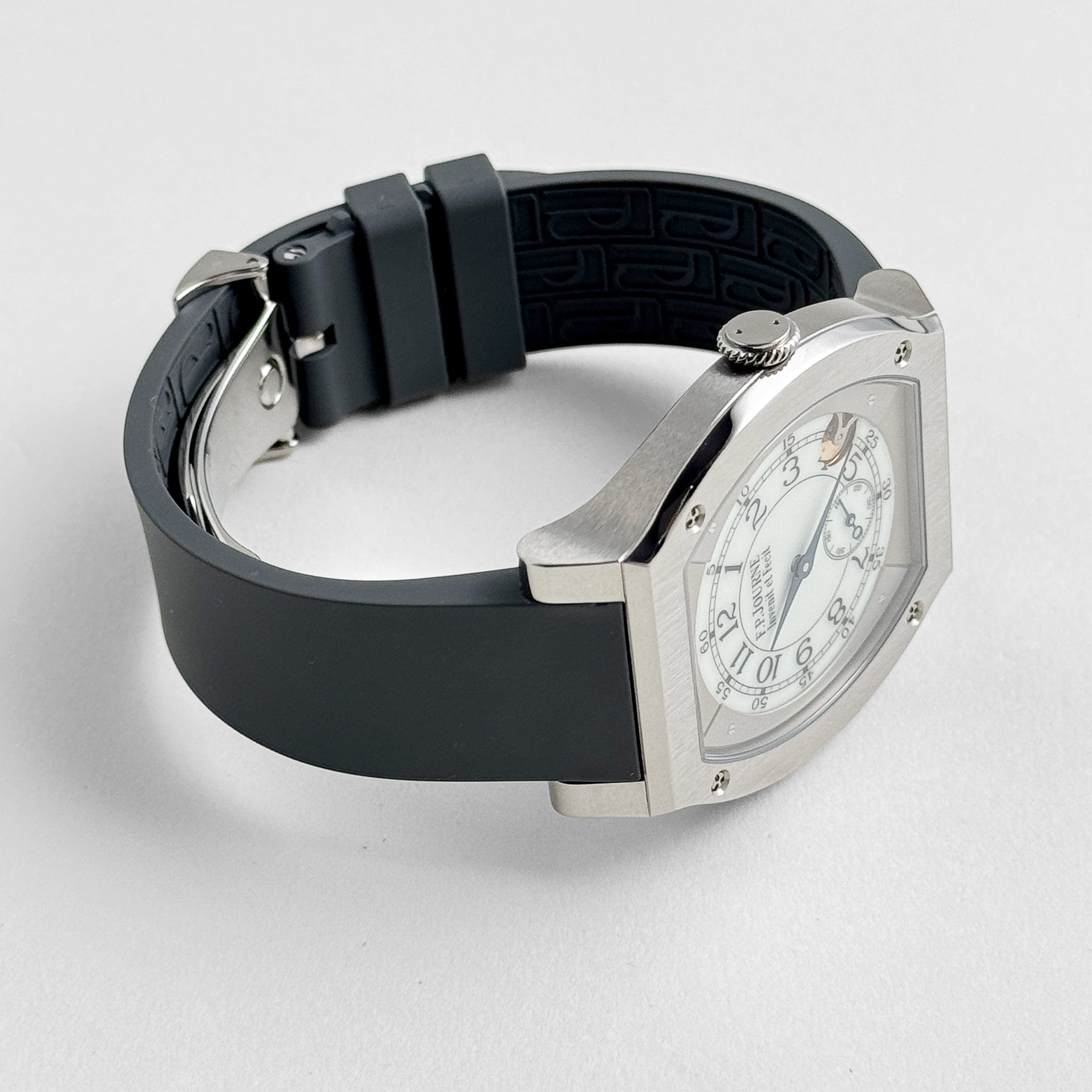 F.P. Journe Élégante 48 Ref. ELHT Titanium Luminescent White Dial (2024)