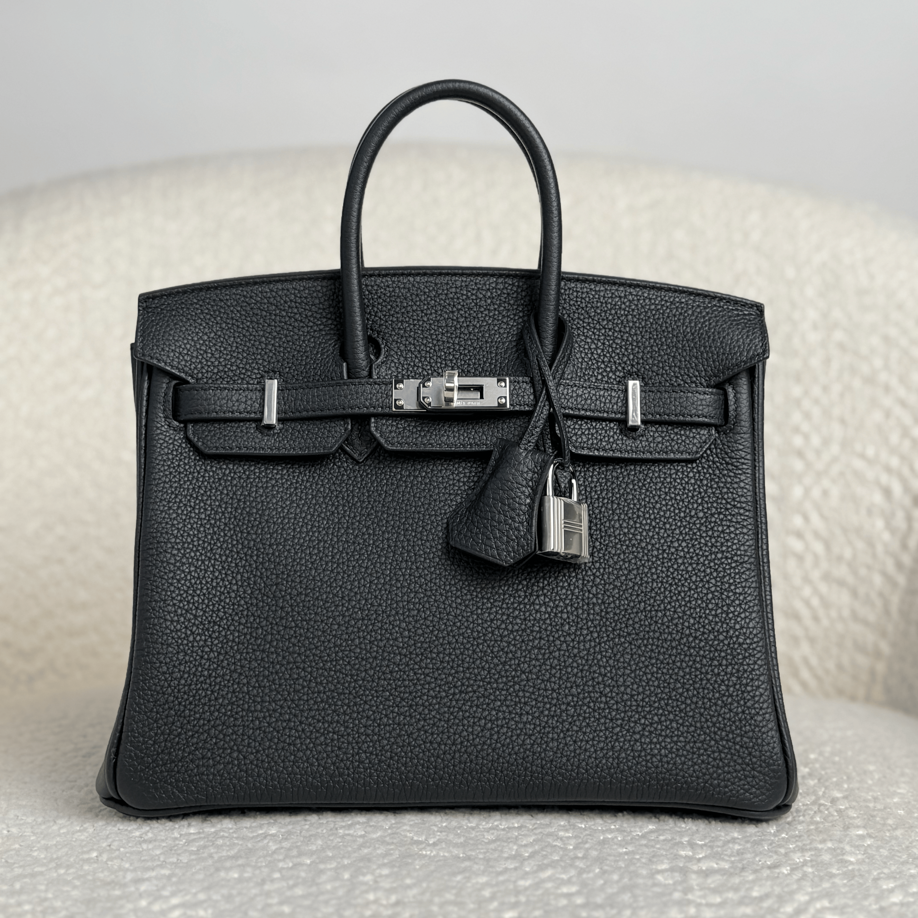 Hermès Noir Birkin 25 Togo Palladium Hardware