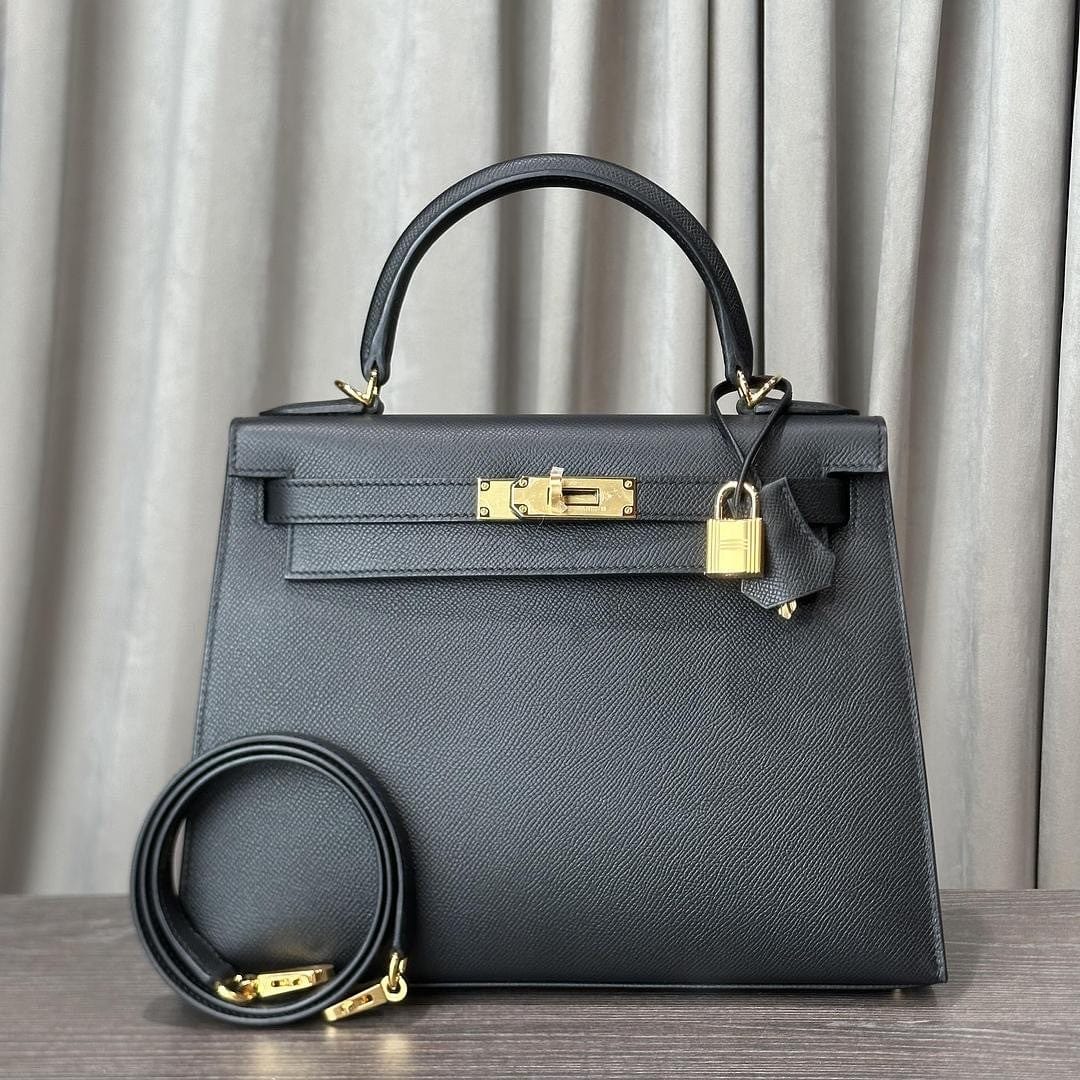 Hermes Noir Kelly Sellier 28 Epsom Gold Hardware
