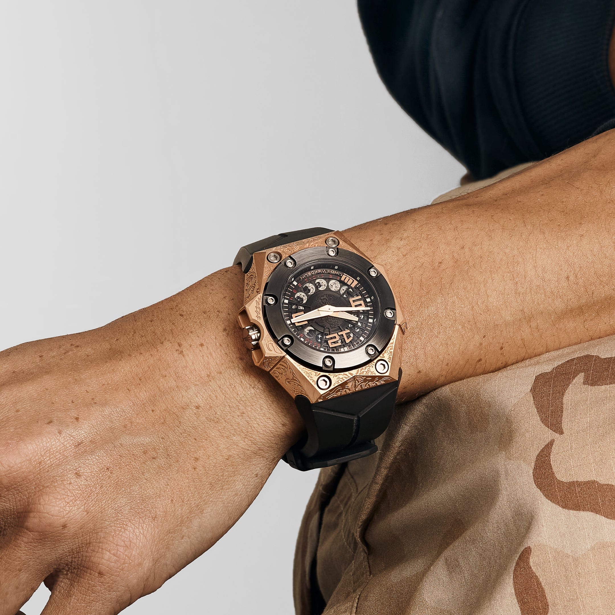 Linde Werdelin Oktopus Moon Tattoo Rose Gold OKT.II.MGTT