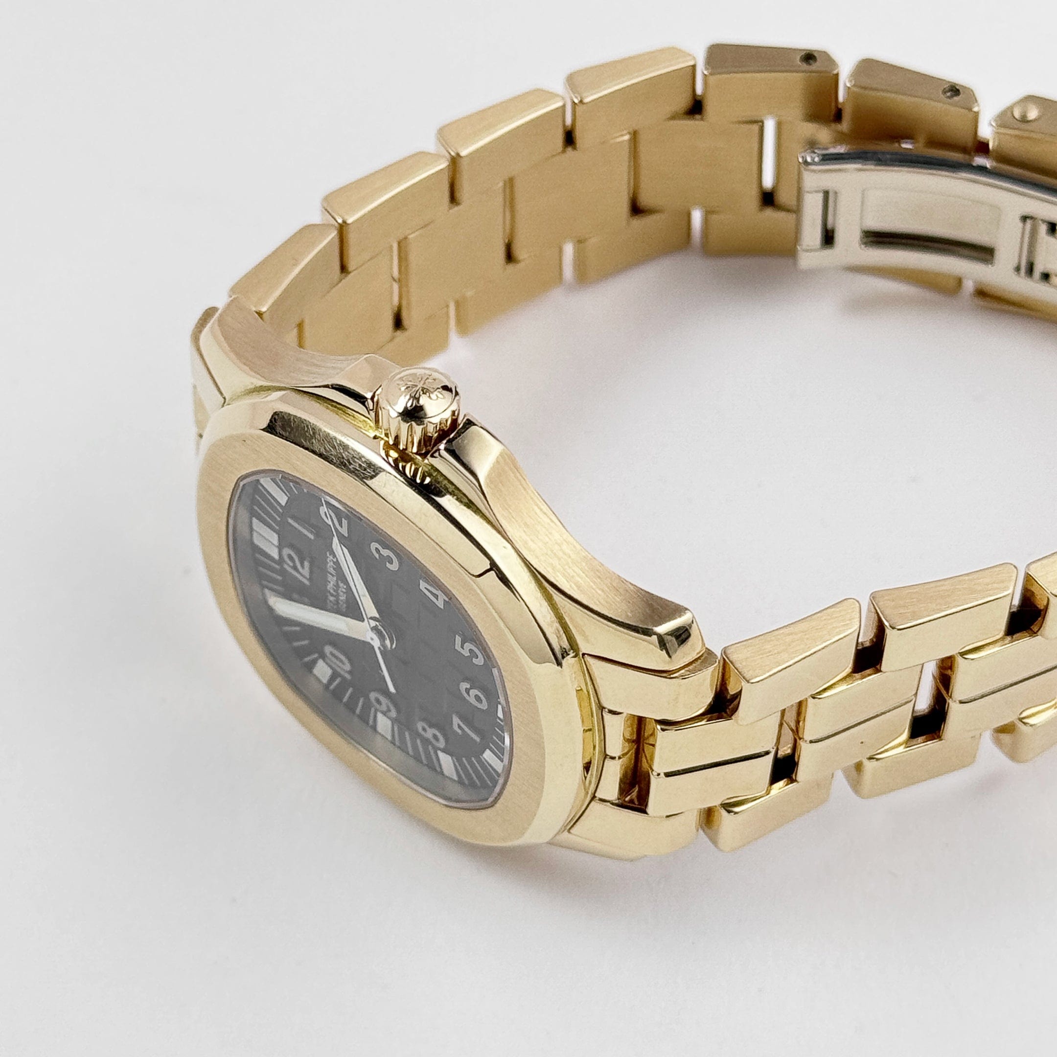 Patek Philippe Aquanaut 5066/1J Yellow Gold Black Dial