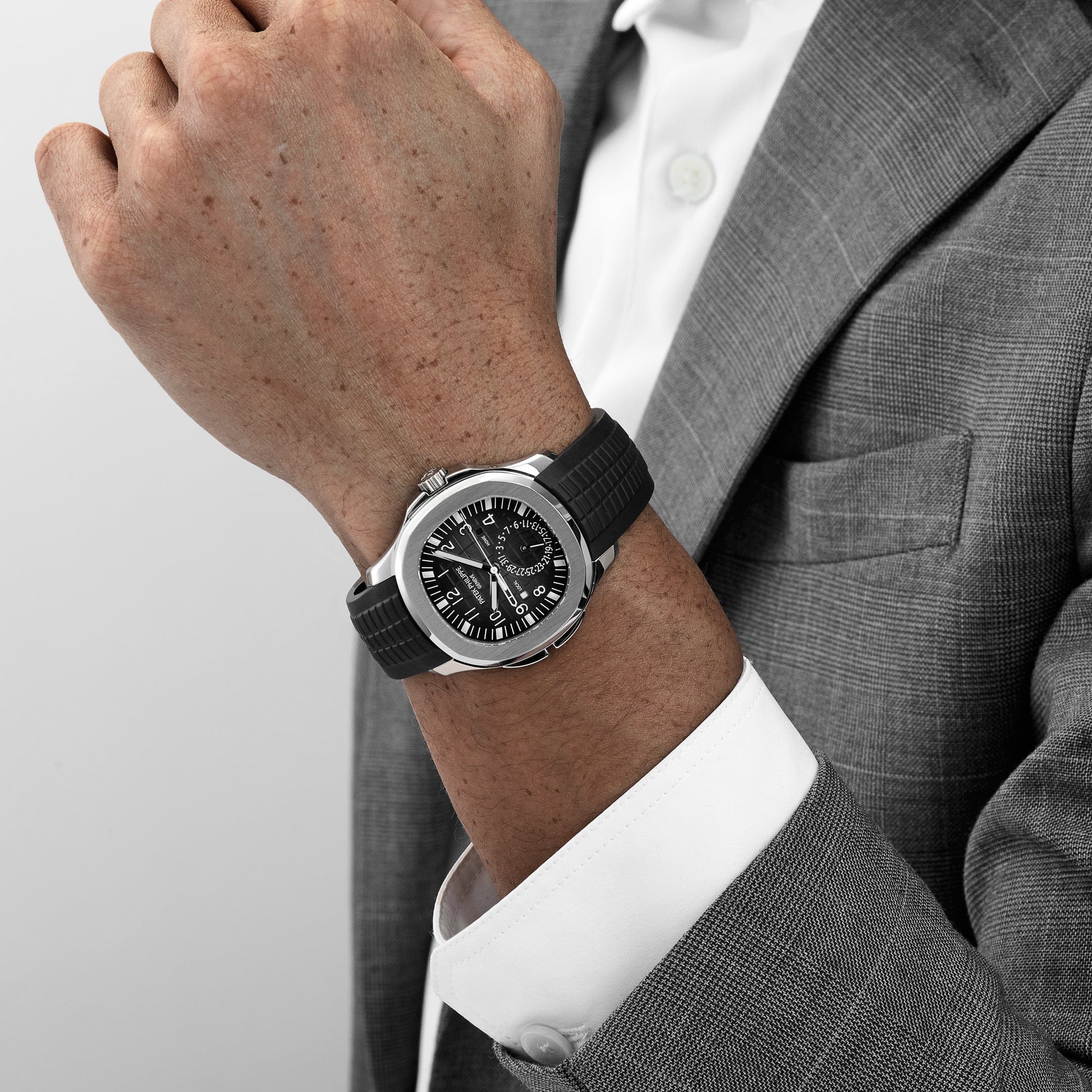 Patek Philippe Aquanaut 5164A-001 'Travel Time' Stainless Steel Black Dial (2019)