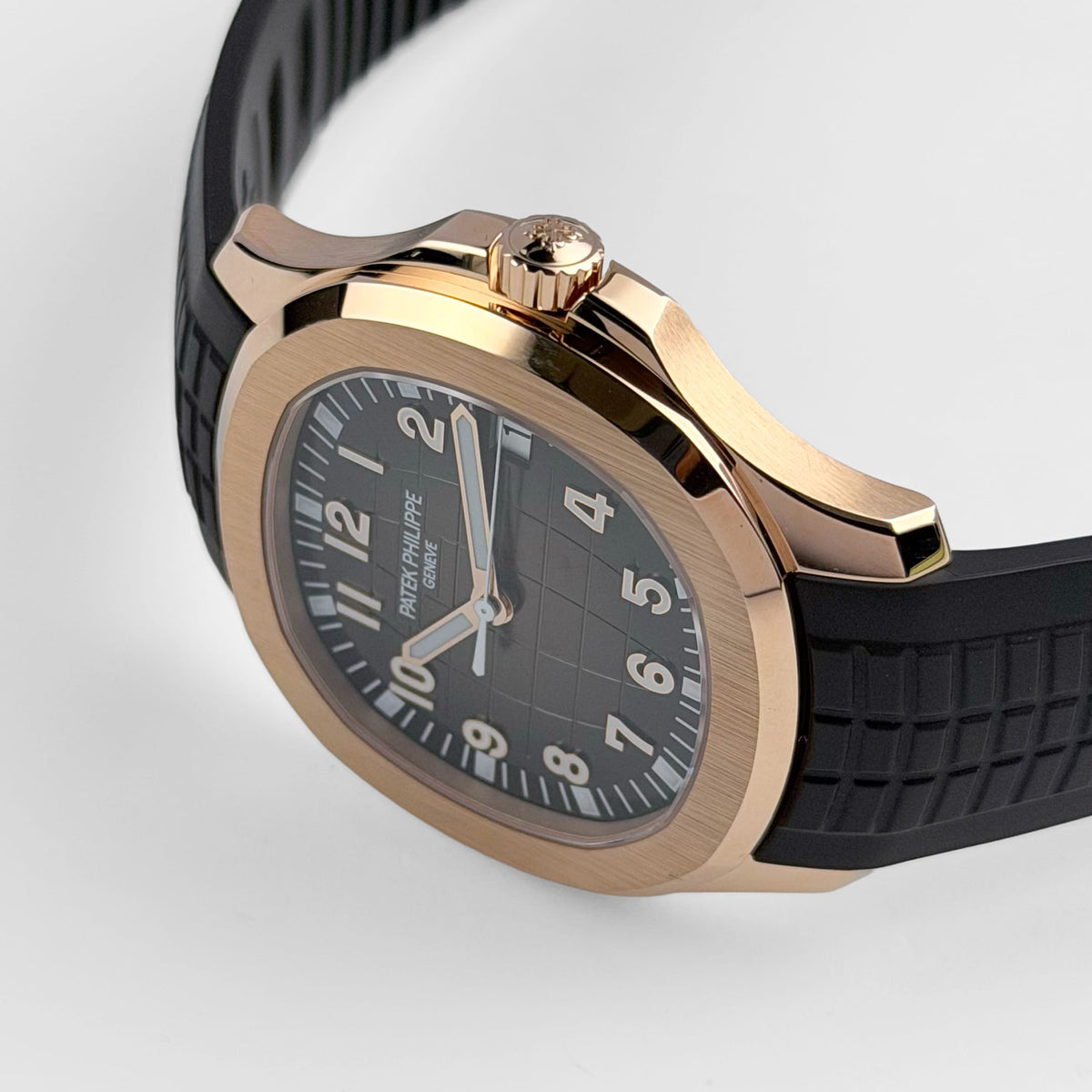 Patek Philippe Aquanaut 5167R-001 Rose Gold Brown Dial