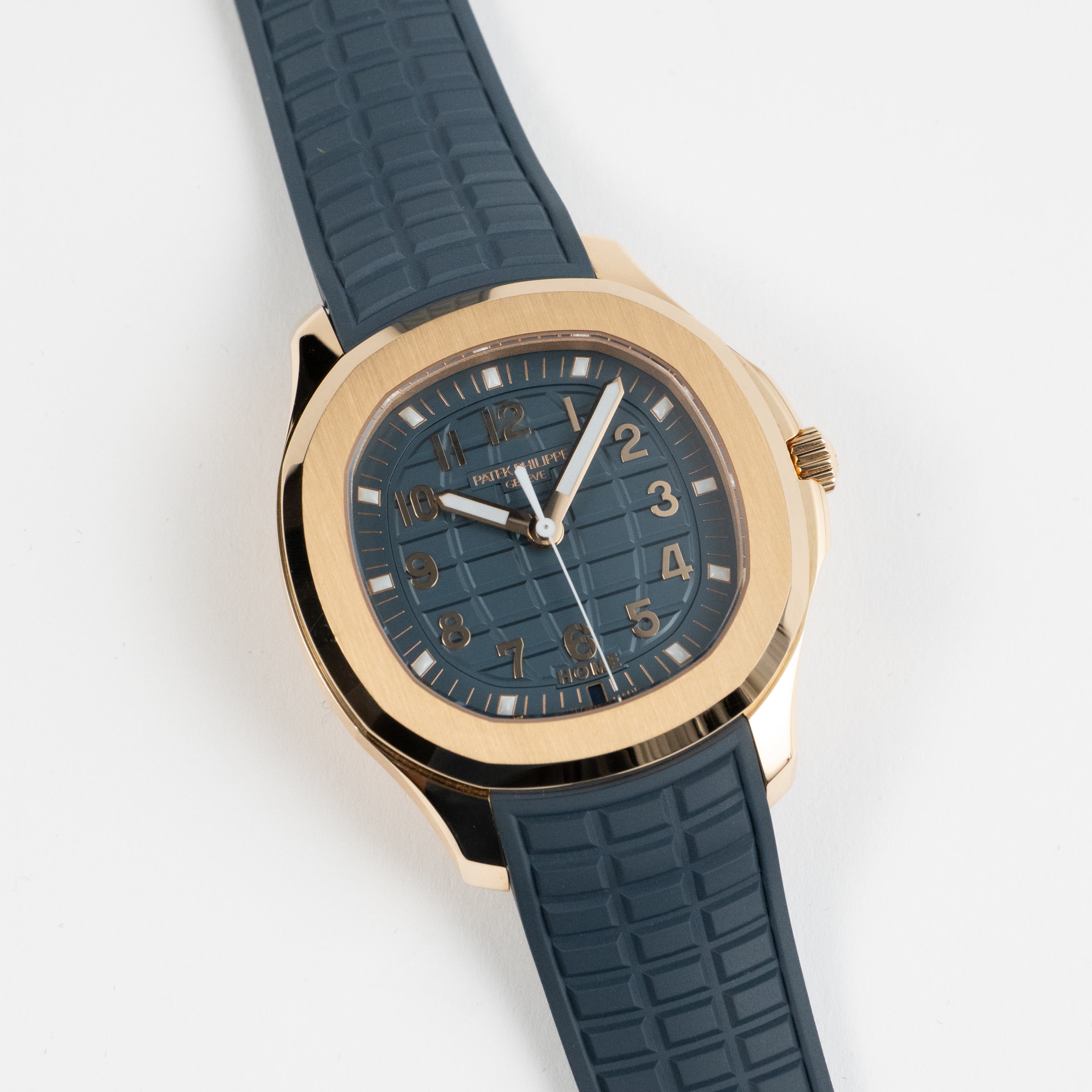 Patek Philippe Aquanaut 5269R-001 'Travel Time' Quartz Rose Gold Blue Dial (2024)