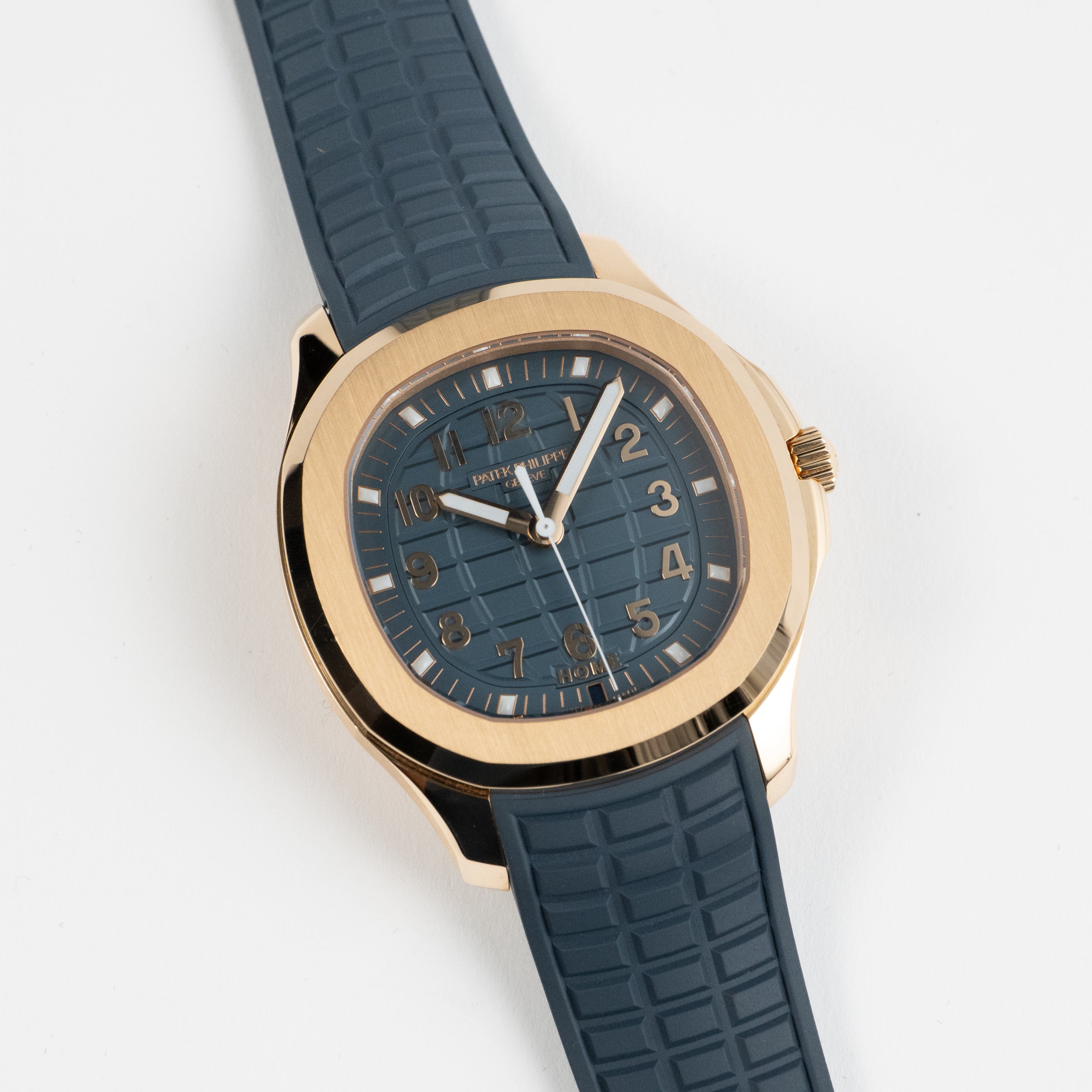 Patek Philippe Aquanaut 5269R-001 'Travel Time' Quartz Rose Gold Blue Dial (2024)