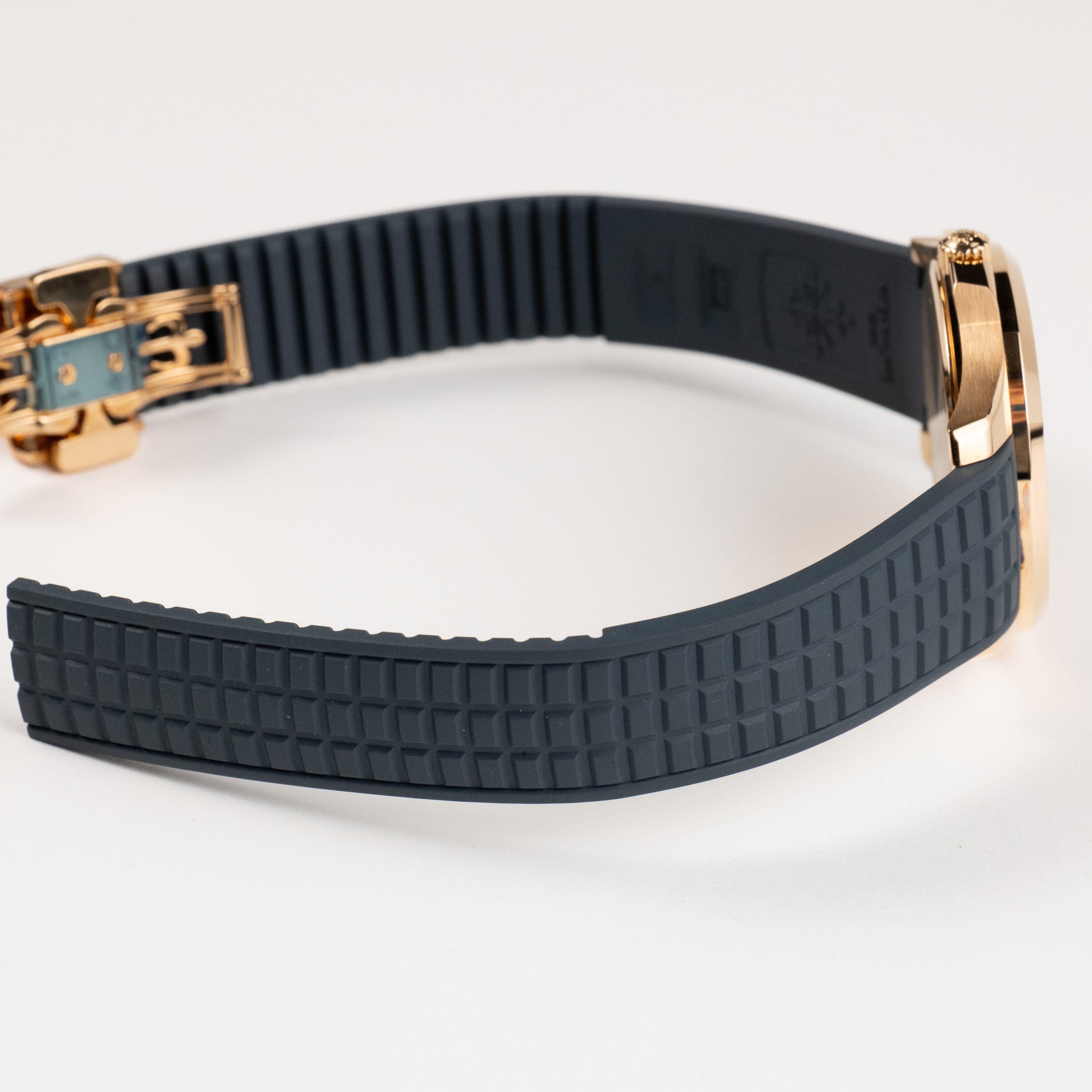 Patek Philippe Aquanaut 5269R-001 'Travel Time' Quartz Rose Gold Blue Dial (2024)