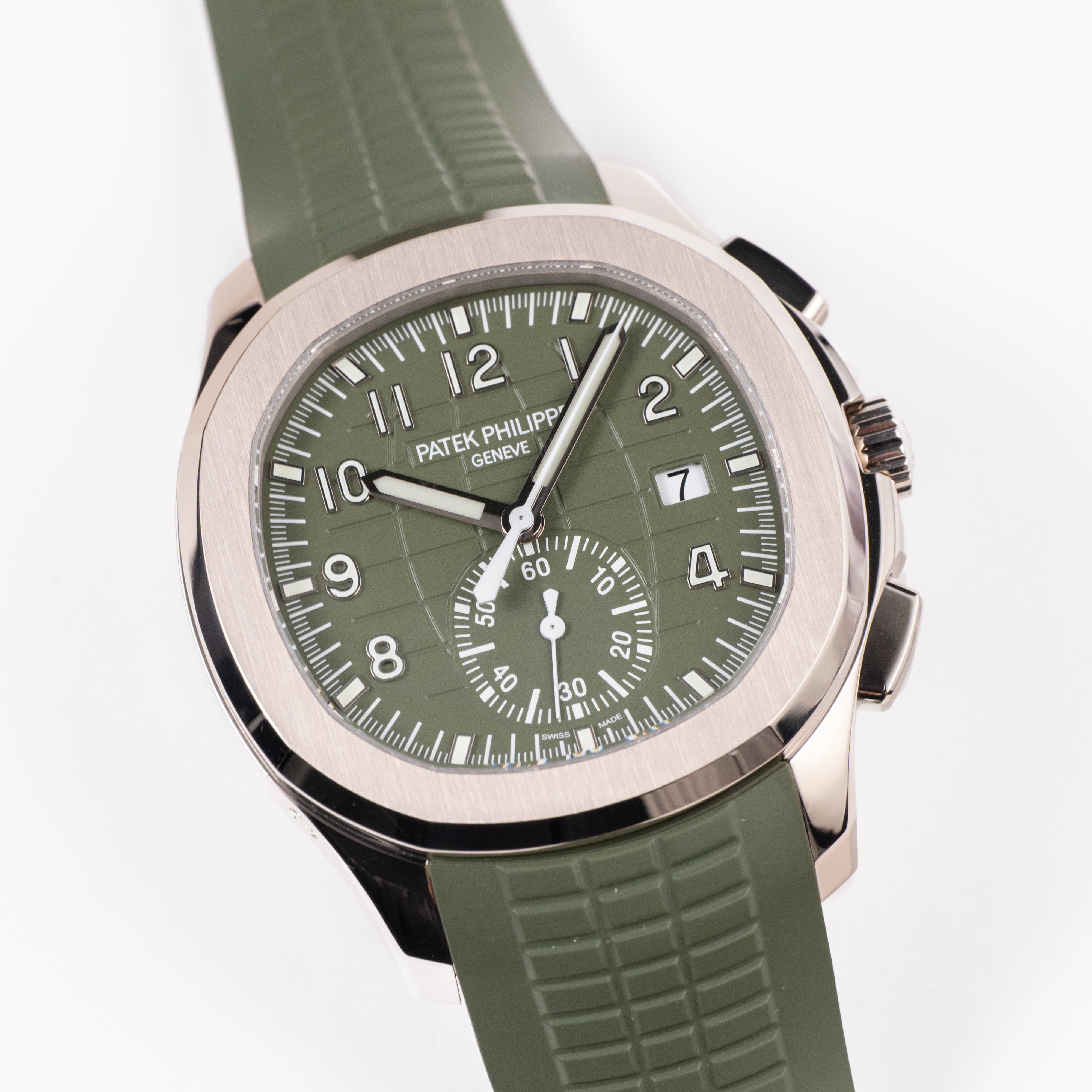 Patek Philippe Aquanaut 5968G-010 Chronograph White Gold Khaki Green Dial (2024)