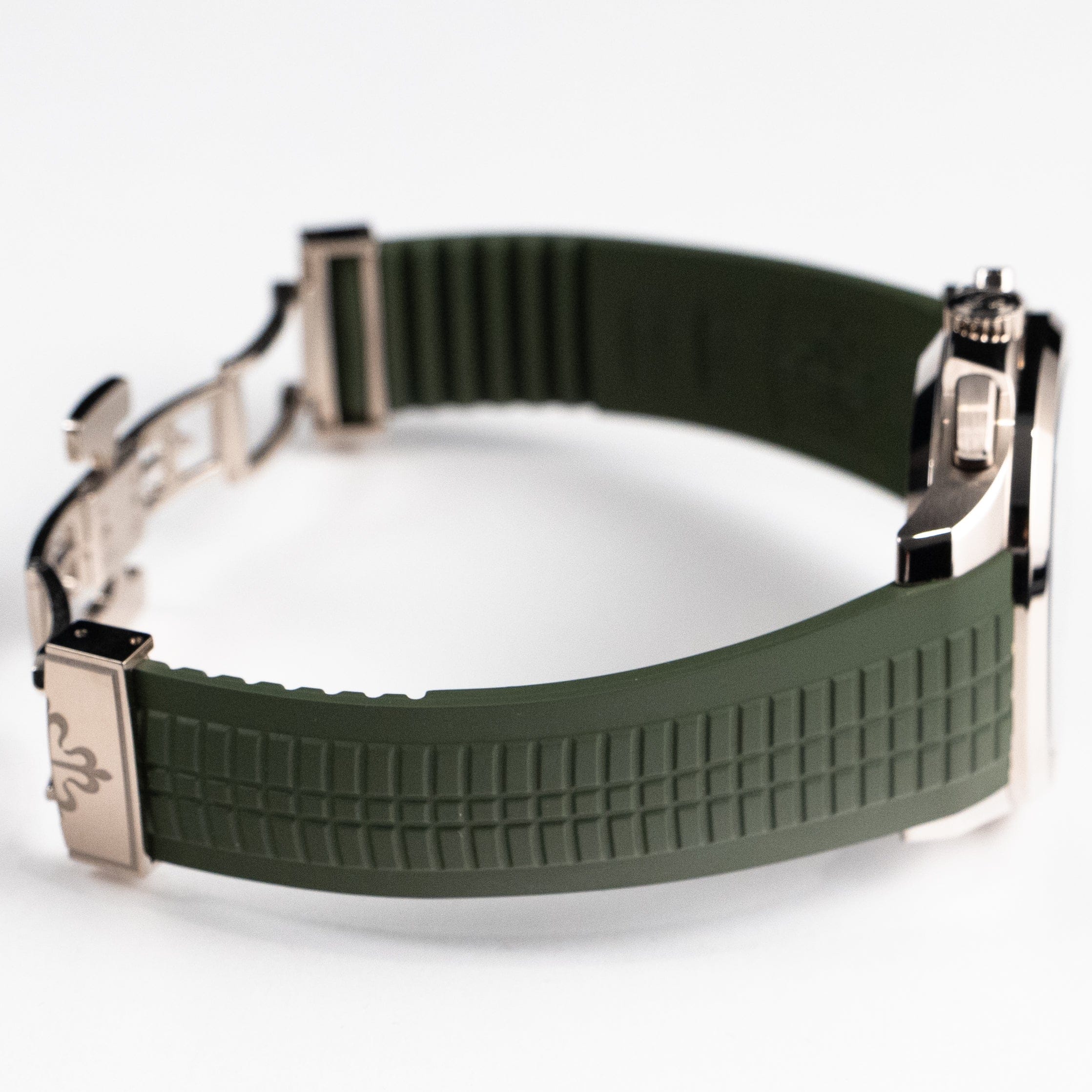Patek Philippe Aquanaut 5968G-010 Chronograph White Gold Khaki Green Dial (2025)