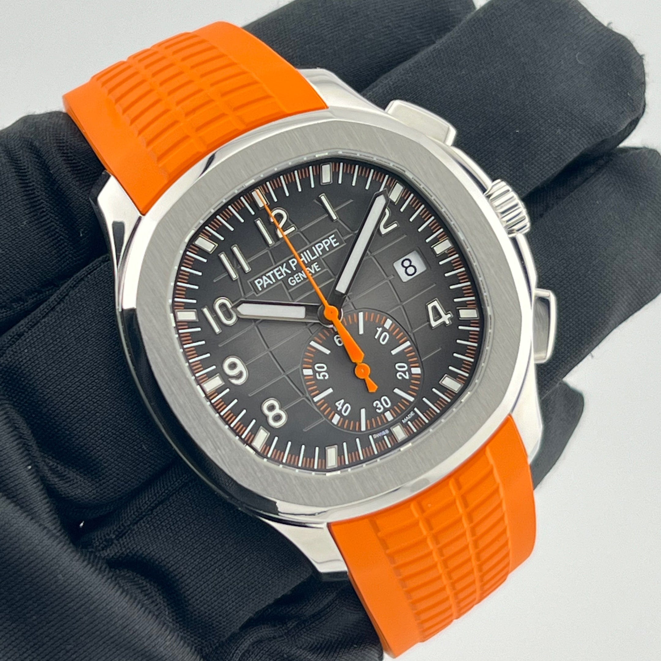 Patek Philippe Aquanaut Chronograph 5968A-001 Stainless Steel Black Dial (2020)