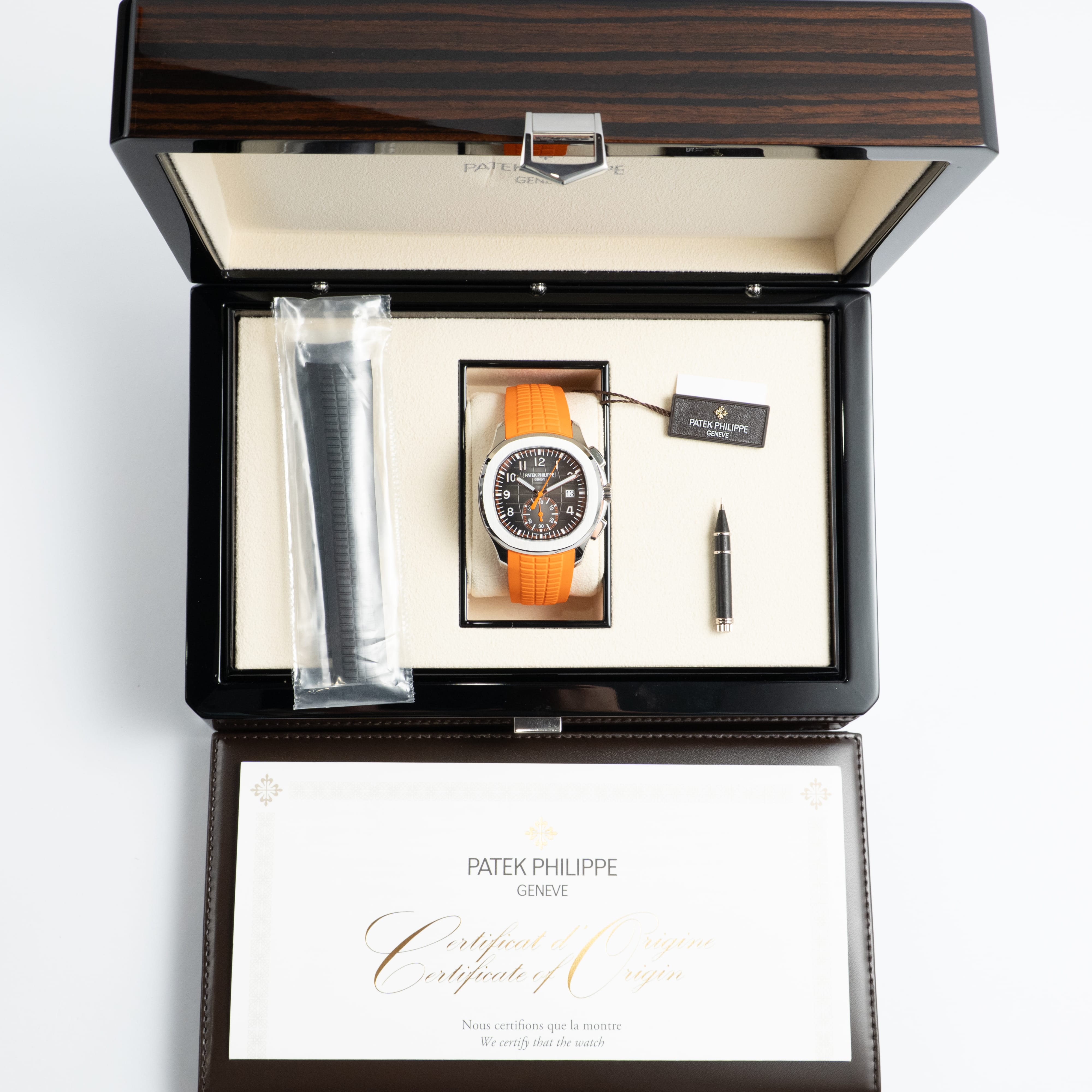 Patek Philippe Aquanaut Chronograph 5968A-001 Stainless Steel Black Dial (2022)