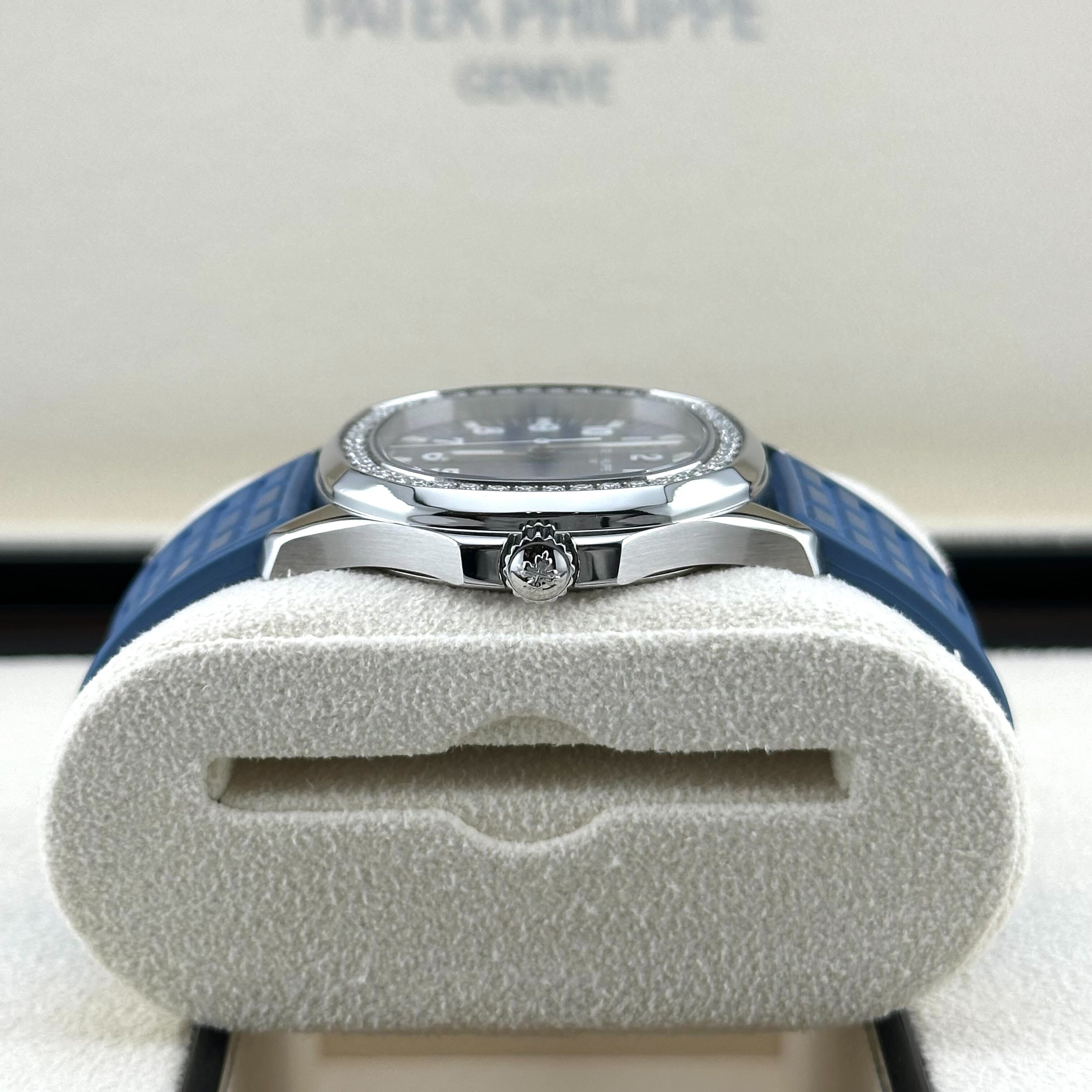 Luxury Watch Patek Philippe Aquanaut Luce Blue Ladies' 5067A-022 Wrist Aficionado