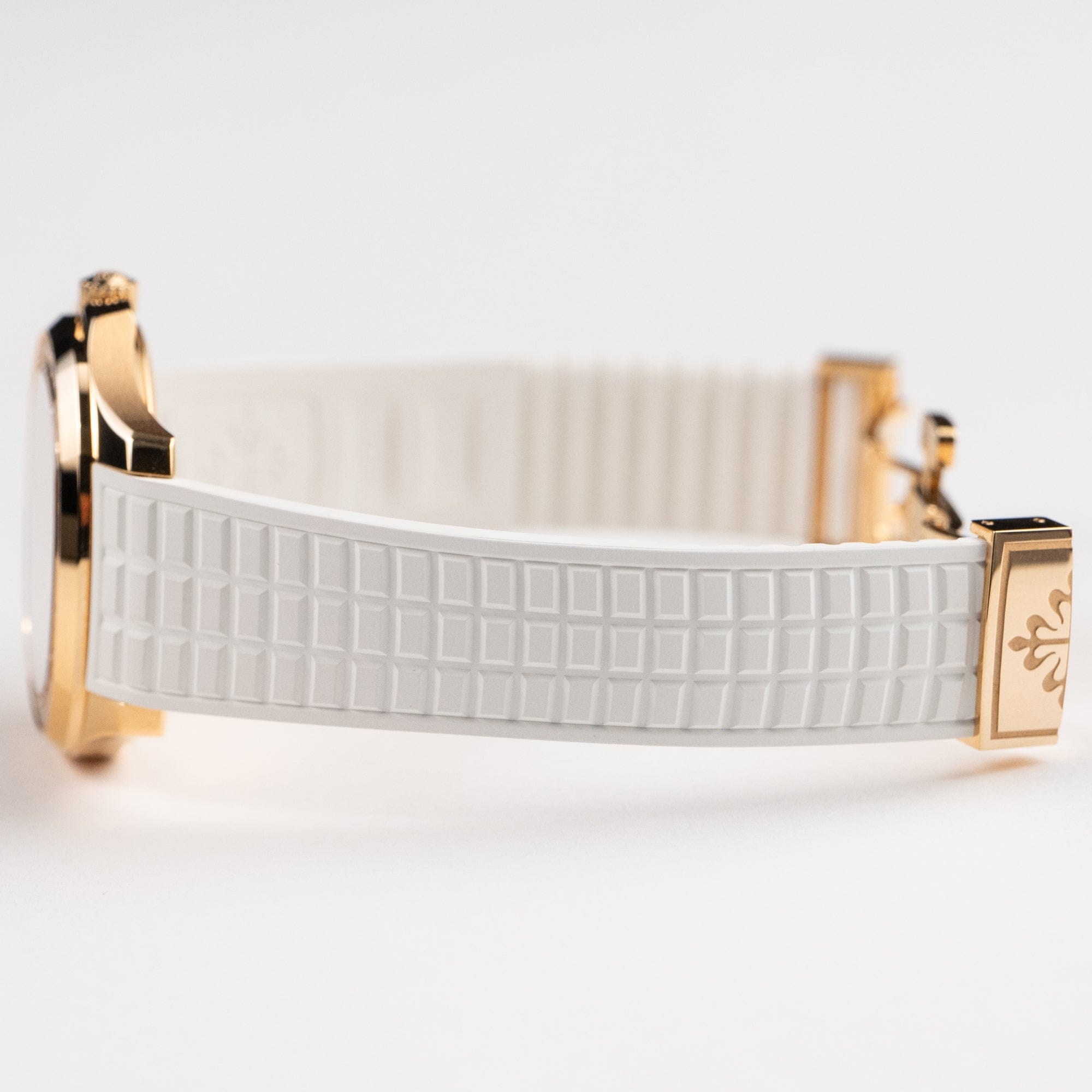 Patek Philippe Aquanaut Luce 5268/200R-001 Rose Gold White Dial Diamond Bezel (2022)