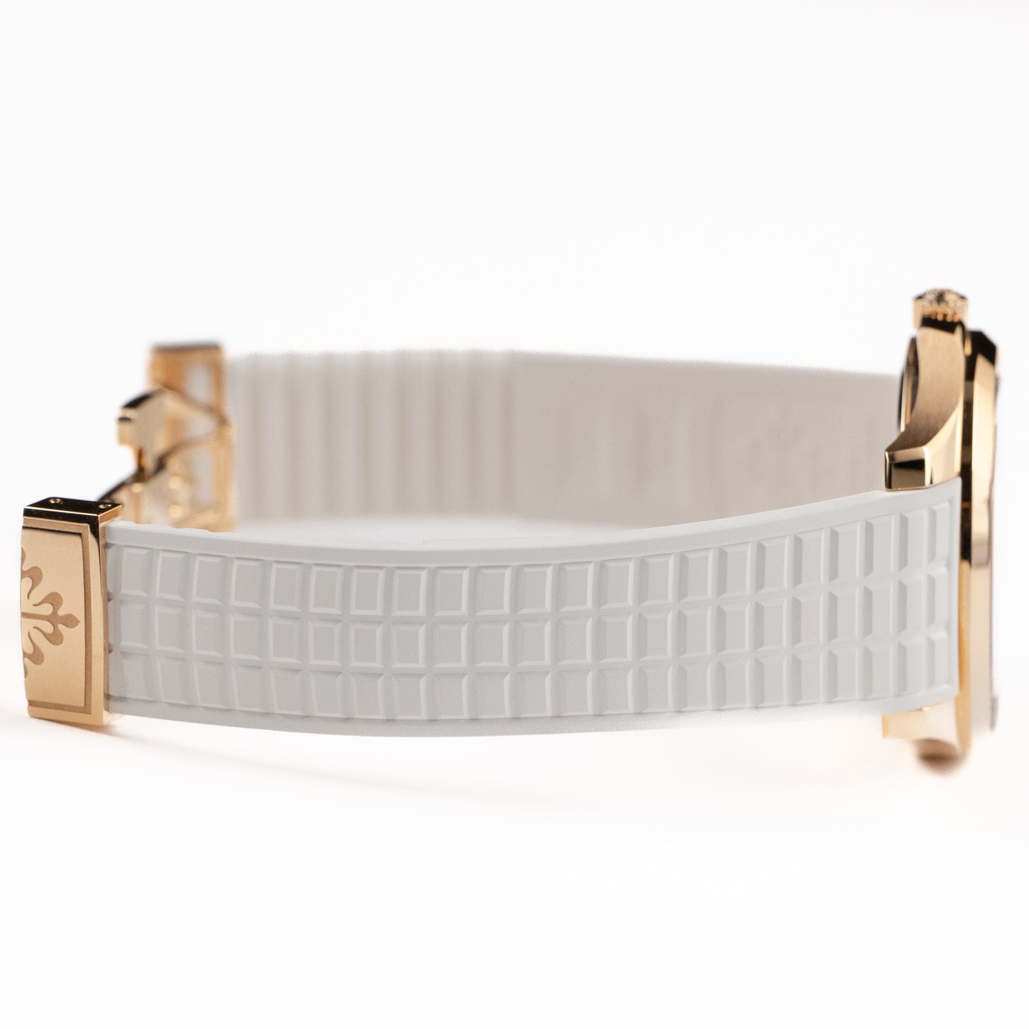 Patek Philippe Aquanaut Luce 5268/200R-001 Rose Gold White Dial Diamond Bezel (2022)