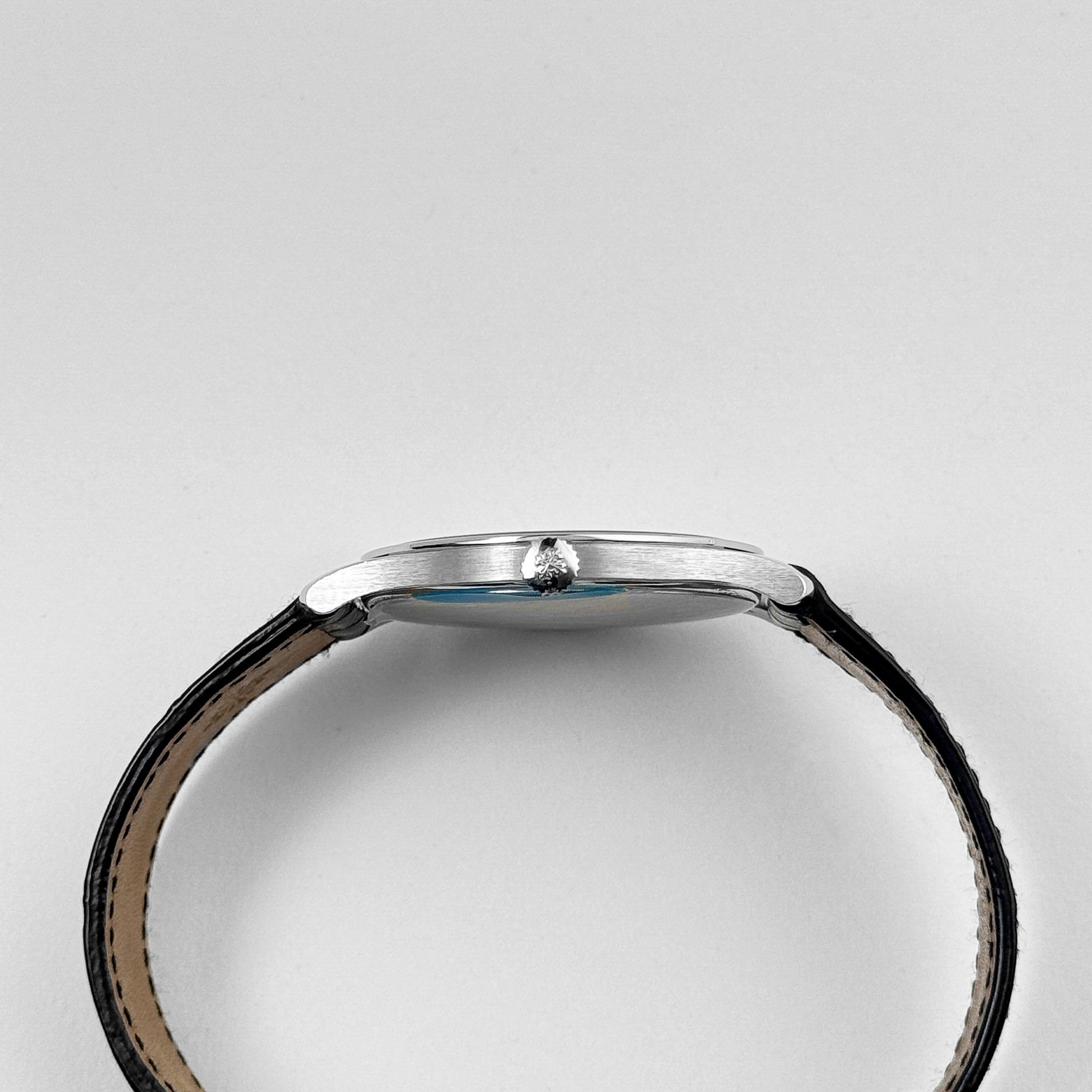 Patek Philippe Calatrava 5196P-001 Platinum Silver Dial