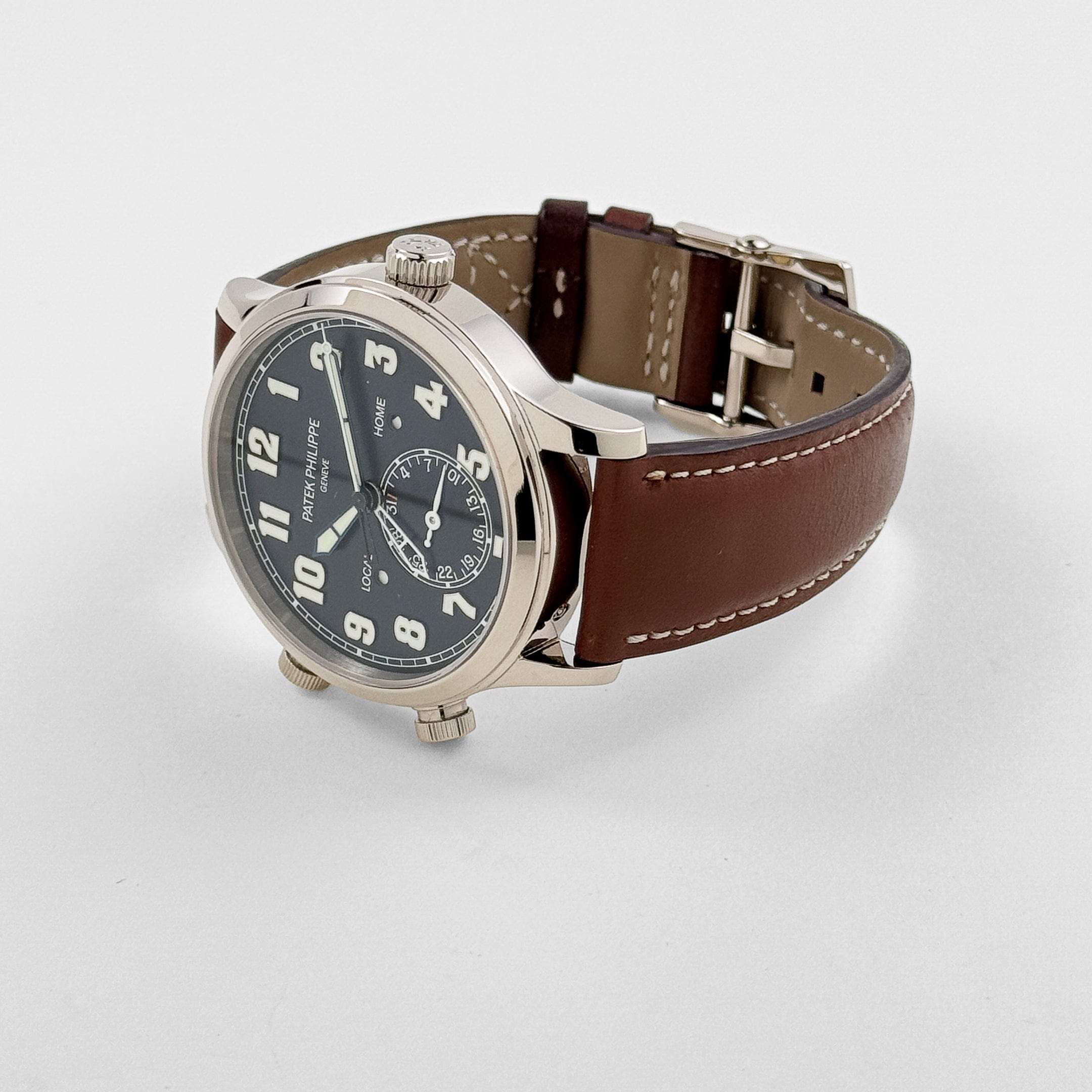 Patek Philippe Calatrava 5524G-001 'Pilot' Travel Time White Gold Blue Dial (2015)